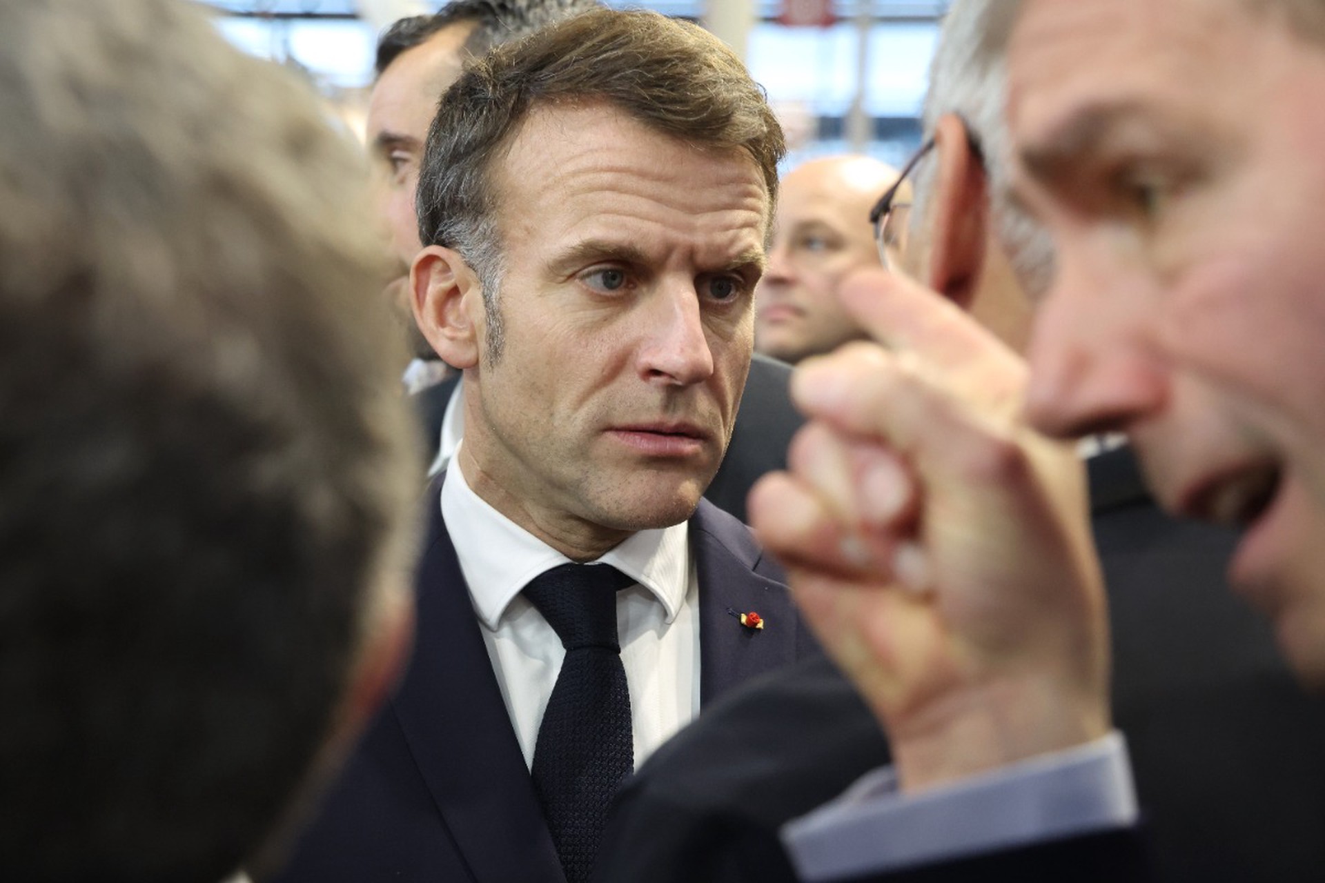 «В полном безумии!»: Макрона осудили во Франции из-за Украины