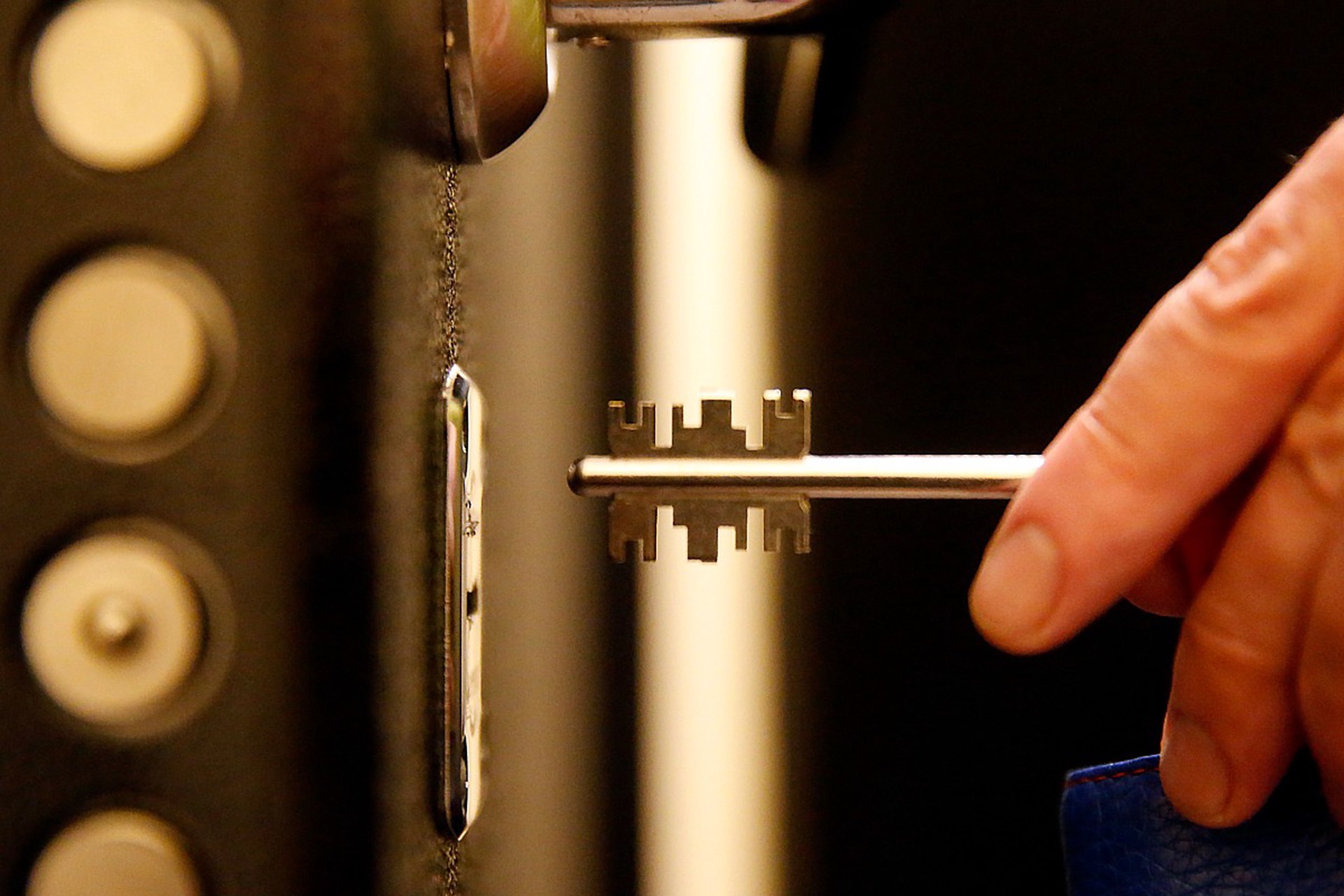 Как заставить собственника предупреждать о визитах, рассказал юрист