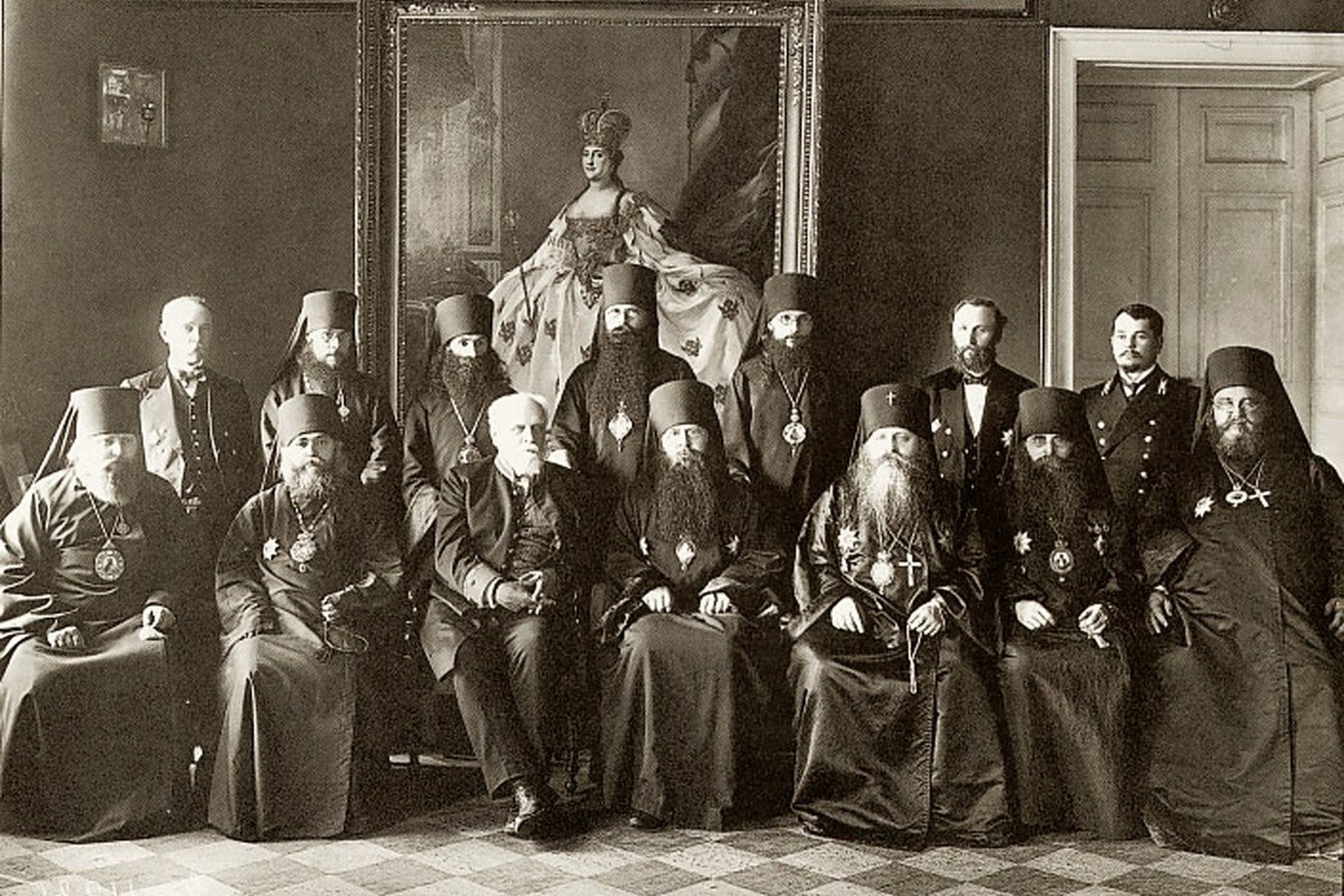 Царь – батюшке: кто больше всех обрадовался учреждению в России Святейшего синода