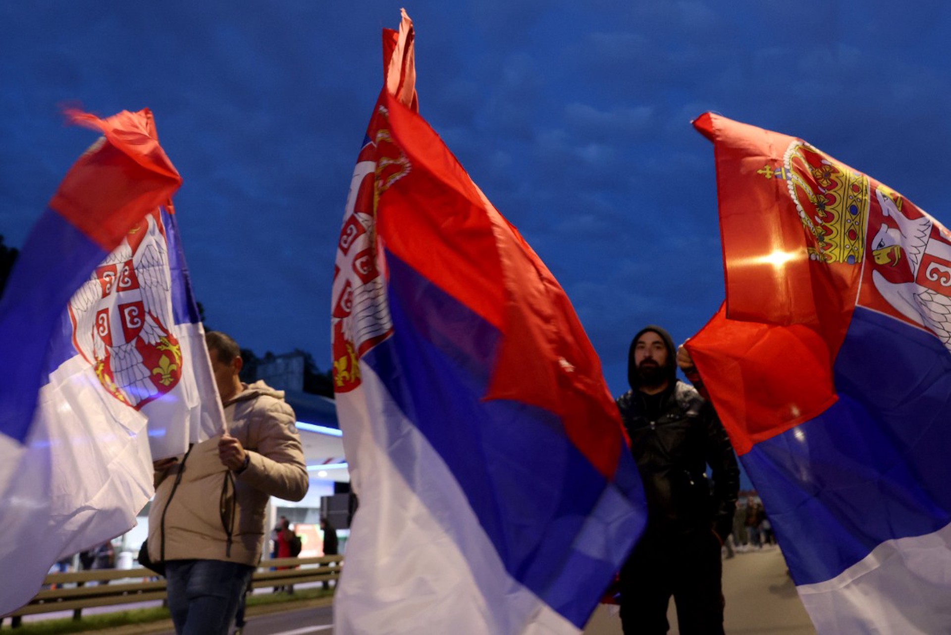 От серба отрывают: зачем Вучич пустил бандеровцев на улицы Белграда