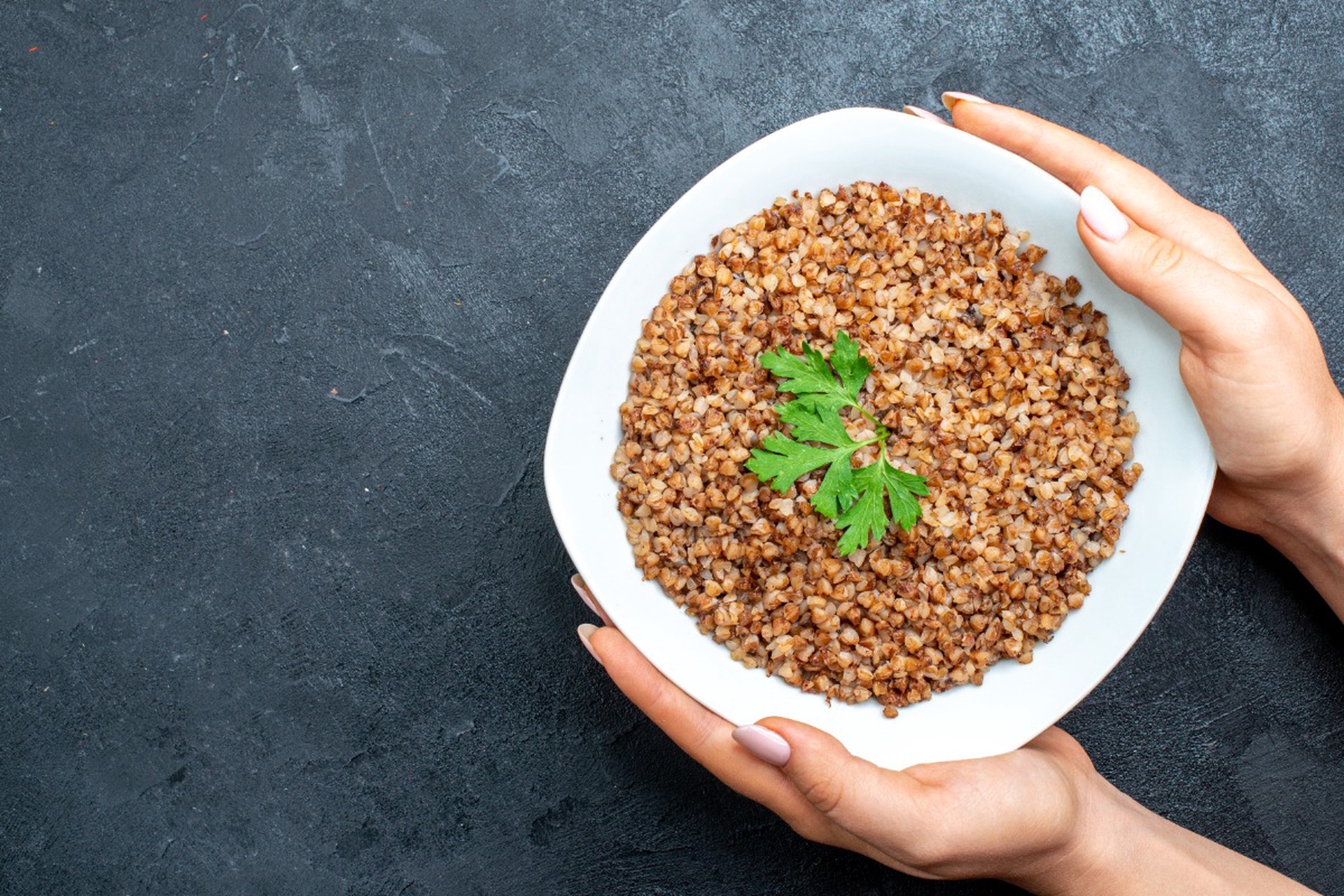 Может помочь только Россия: на Украине дефицит гречки