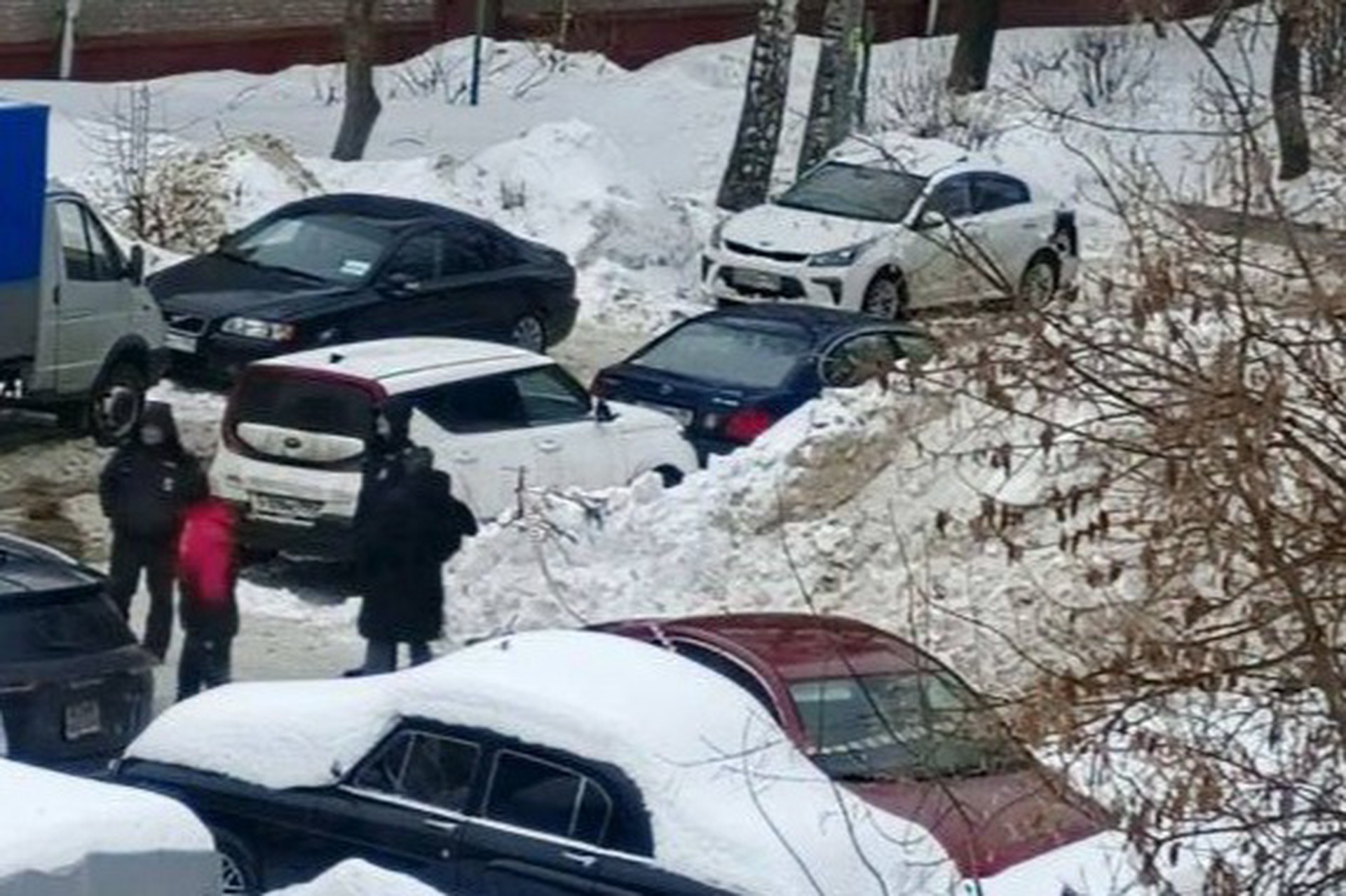 11-летний школьник погиб под завалами снега