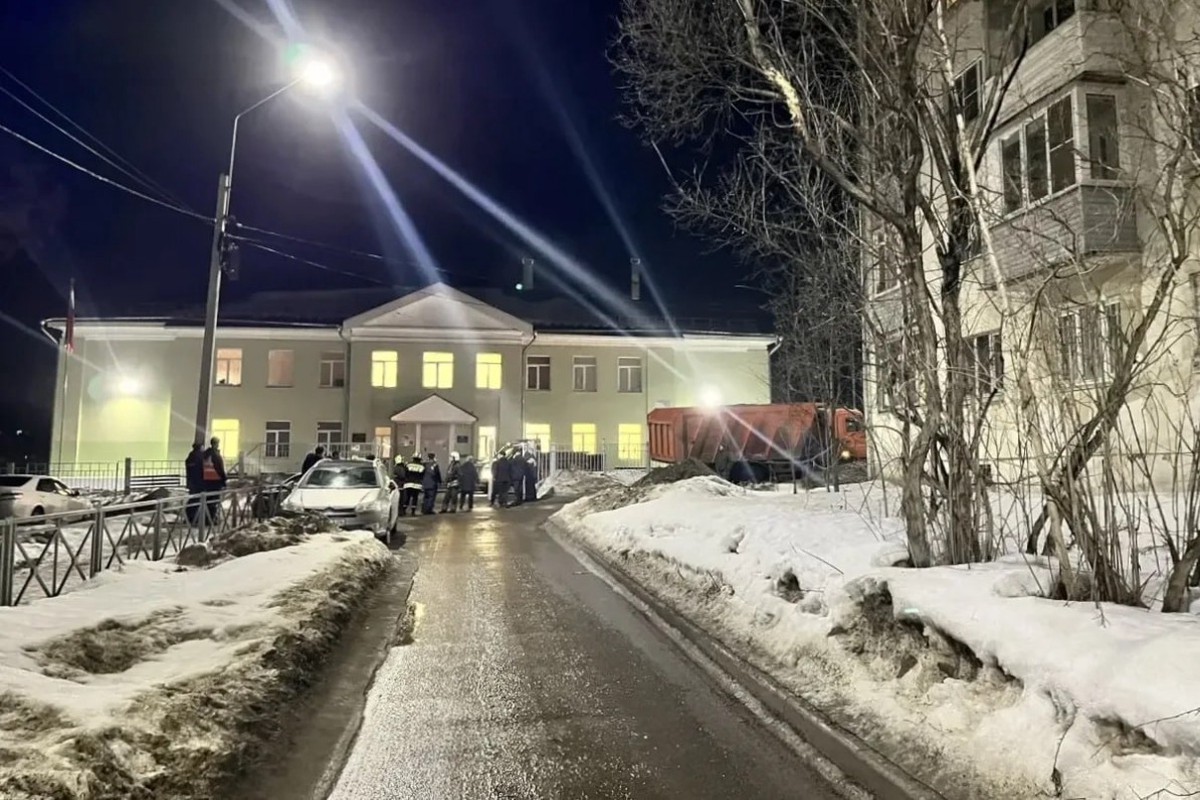 Эвакуация объявлена в Костроме из-за обломков дрона