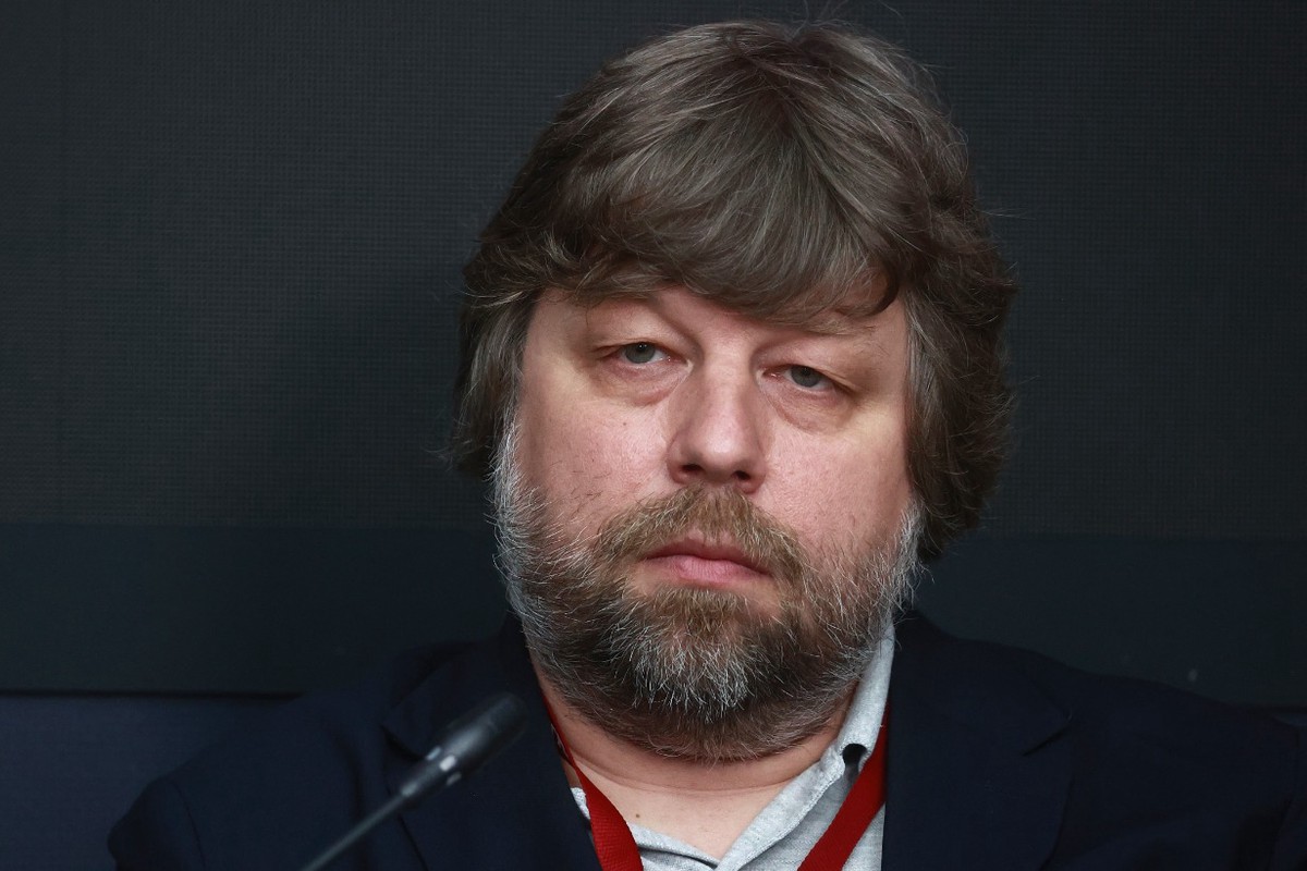 Отец Бутягина заявил, что семья оспорит решение о депортации археолога на Украину