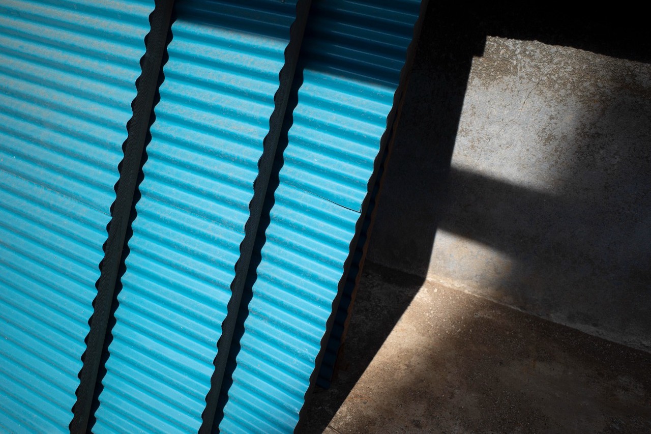 Гараж своими руками: от фундамента до крыши за один сезон