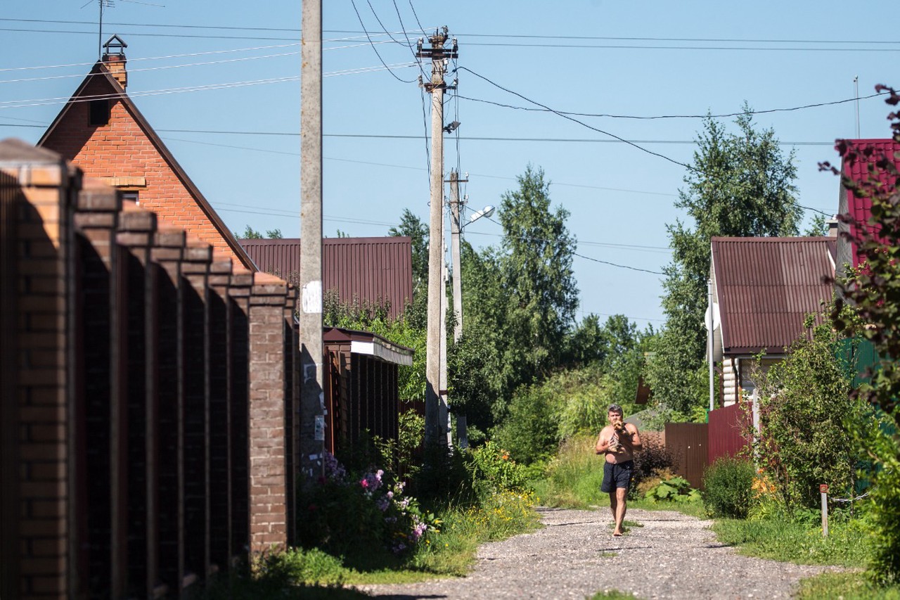 Безопасность на даче: простые способы защитить дом от воров