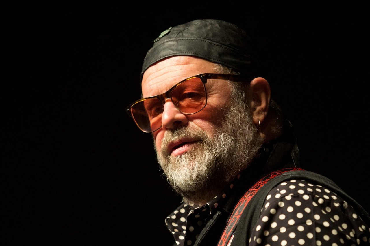 Британский подданный: как Борис Гребенщиков* окончательно сменил паспорт