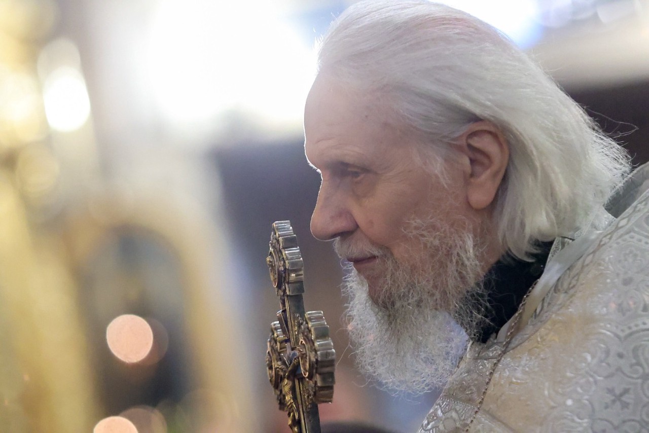 Поминовение усопших: как заказать сорокоуст и панихиду