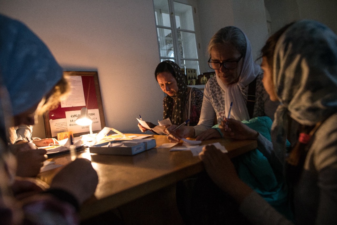 Поминовение усопших: как заказать сорокоуст и панихиду