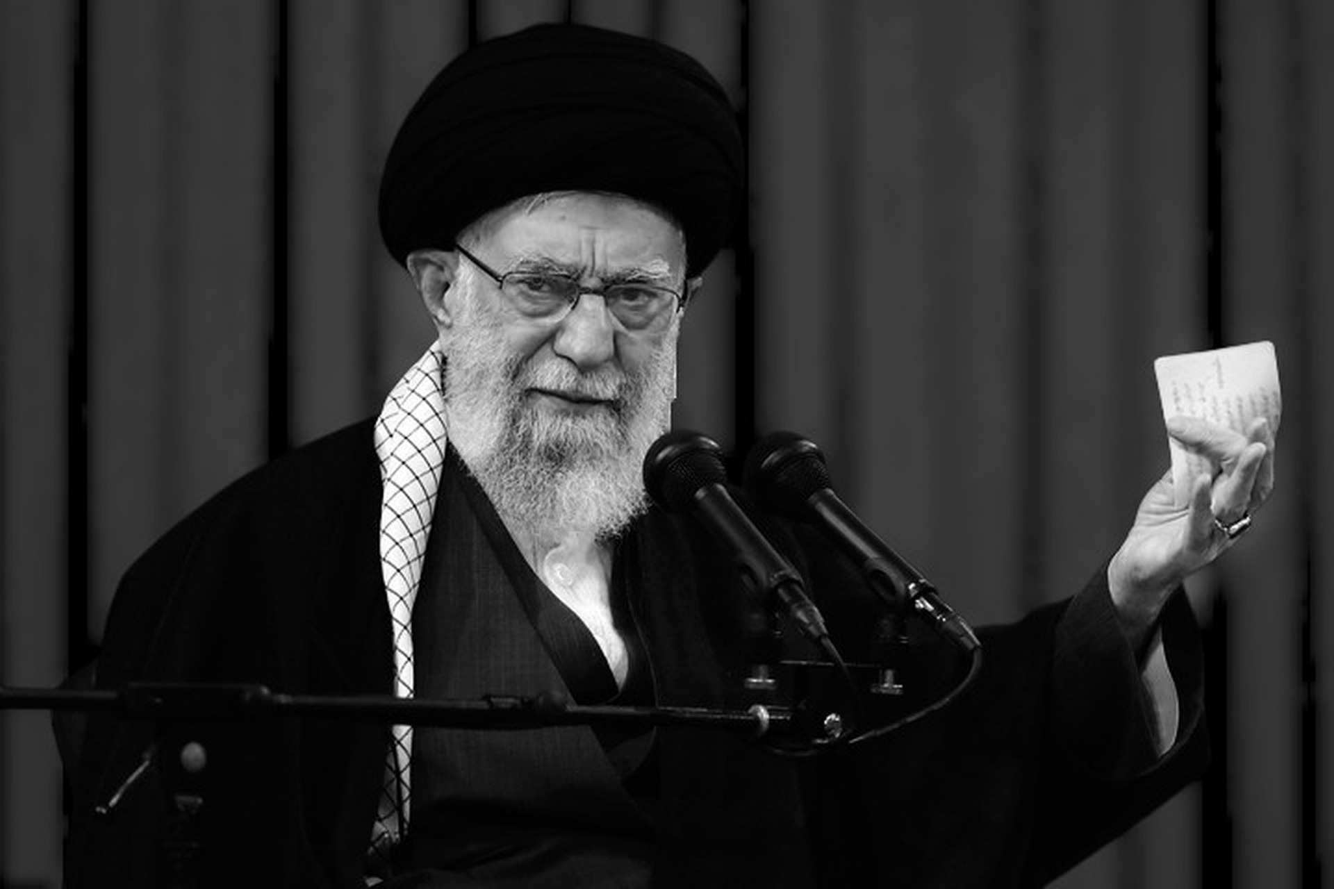 Иран подтвердил гибель верховного лидера Али Хаменеи