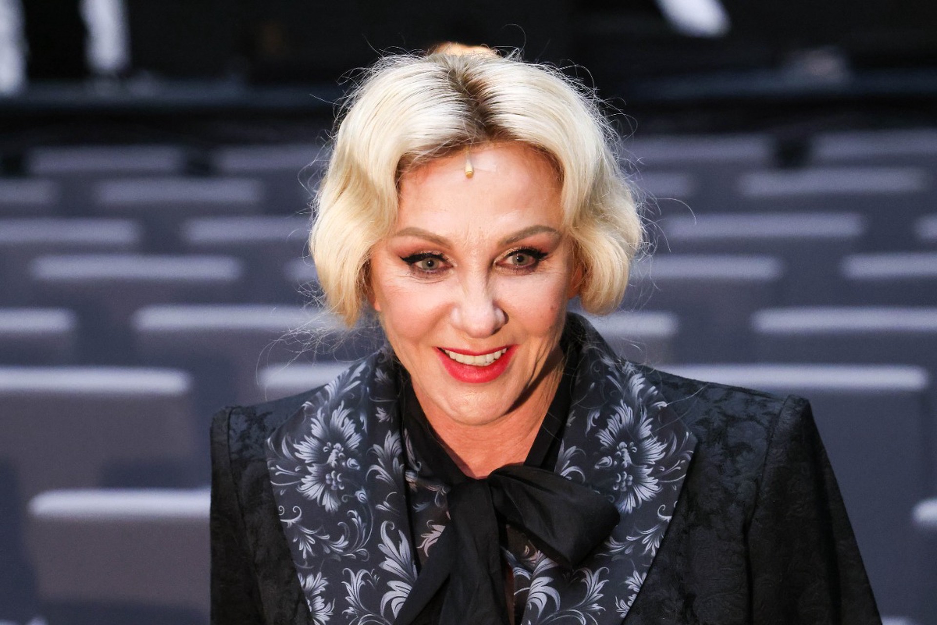 Искусствовед оценила мастерство актрисы Яковлевой в роли художницы