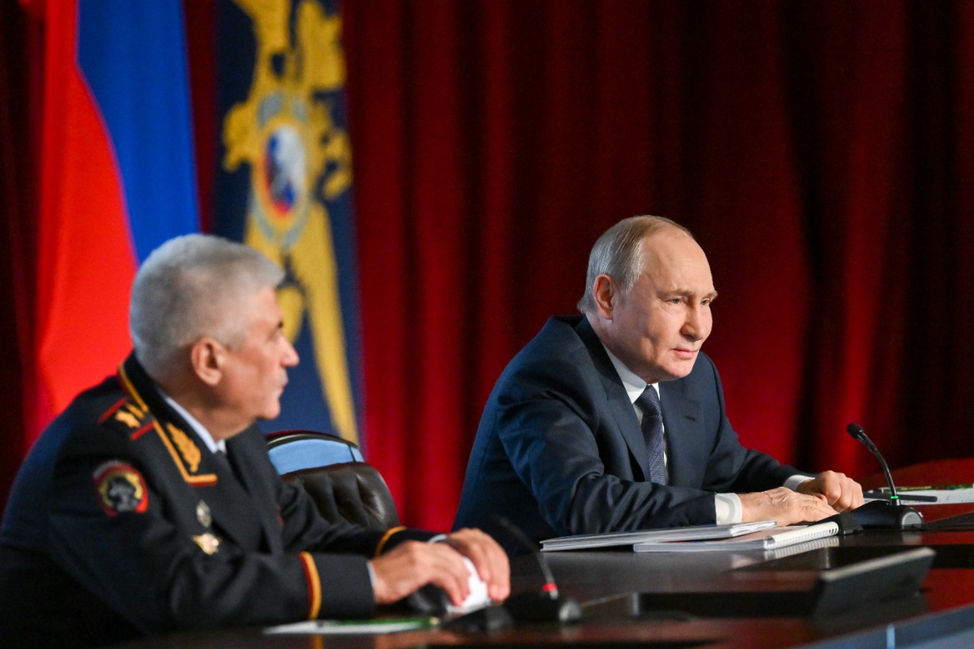 Путин указал на рост подростковой преступности