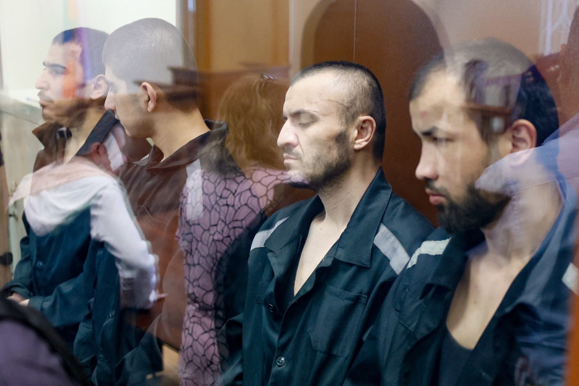 Смертной казни для террористов из «Крокуса» хотят потерпевшие