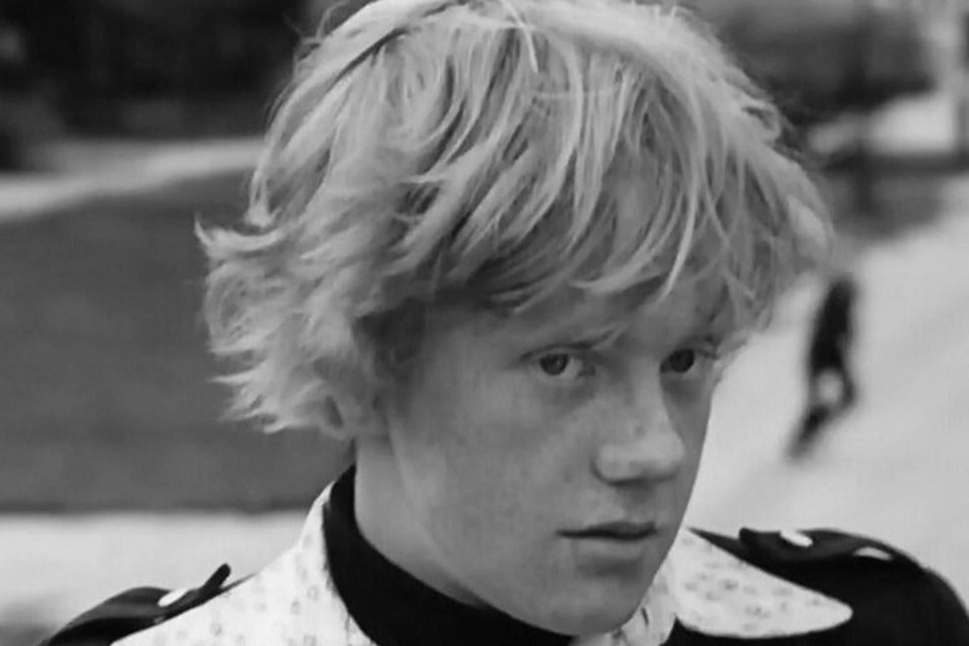 Умер рыжий хулиган из «Приключений Электроника»