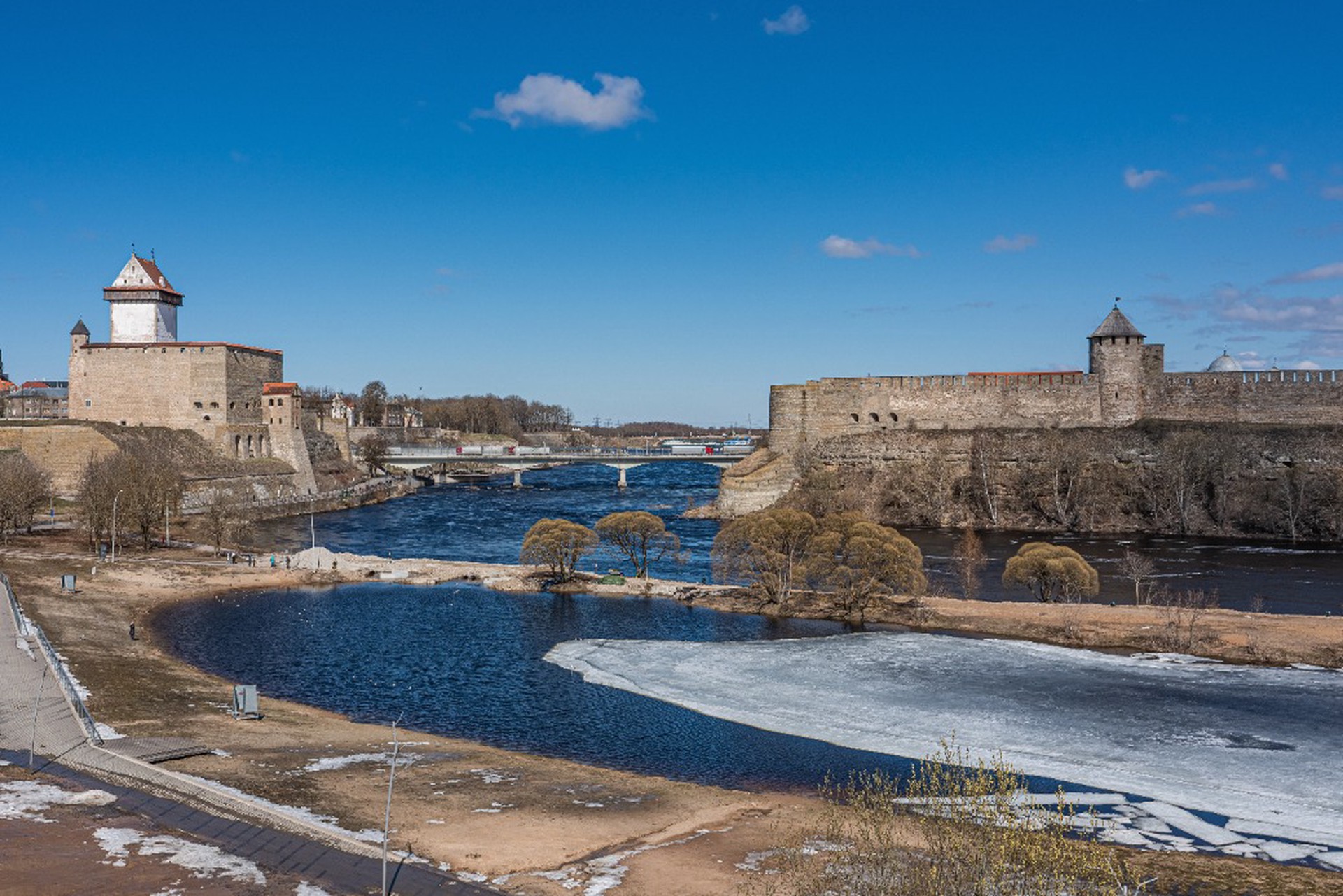 Нервный разрыв: почему Эстония не зря боится идеи создать Нарвскую Народную Республику