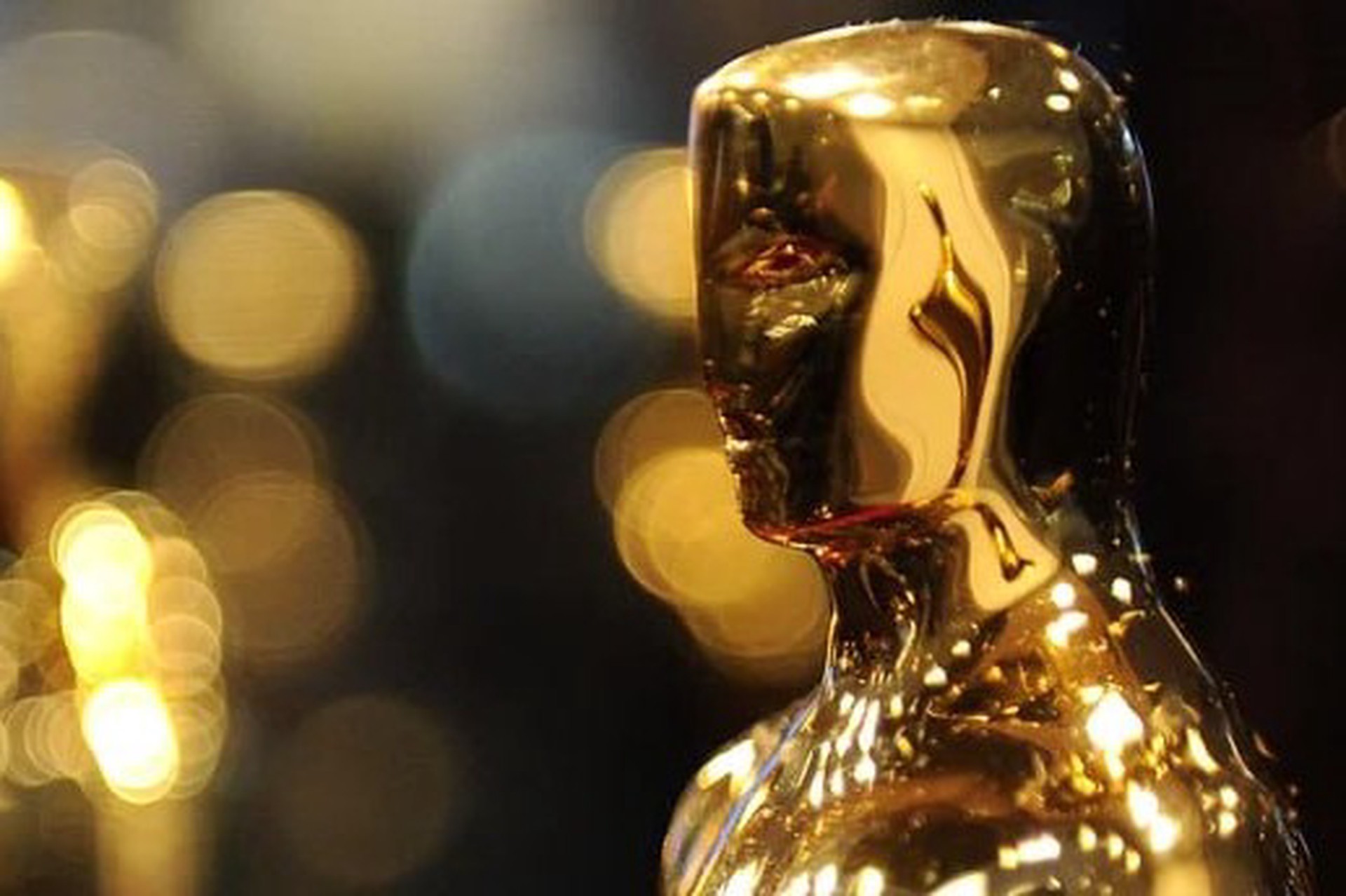 Взял три статуэтки: какой фильм признали лучшим на «Оскаре-2026»