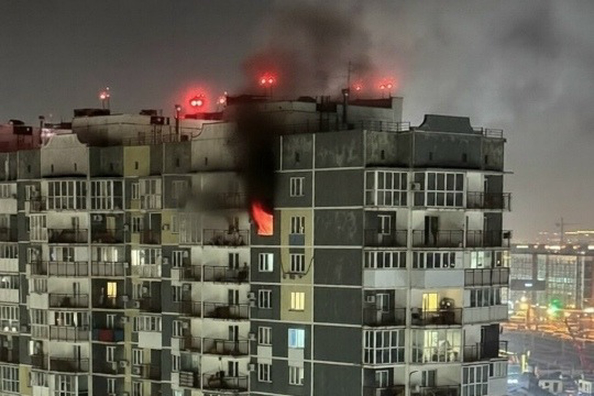 Очевидец рассказал о последствиях ночной атаки беспилотников на Краснодар