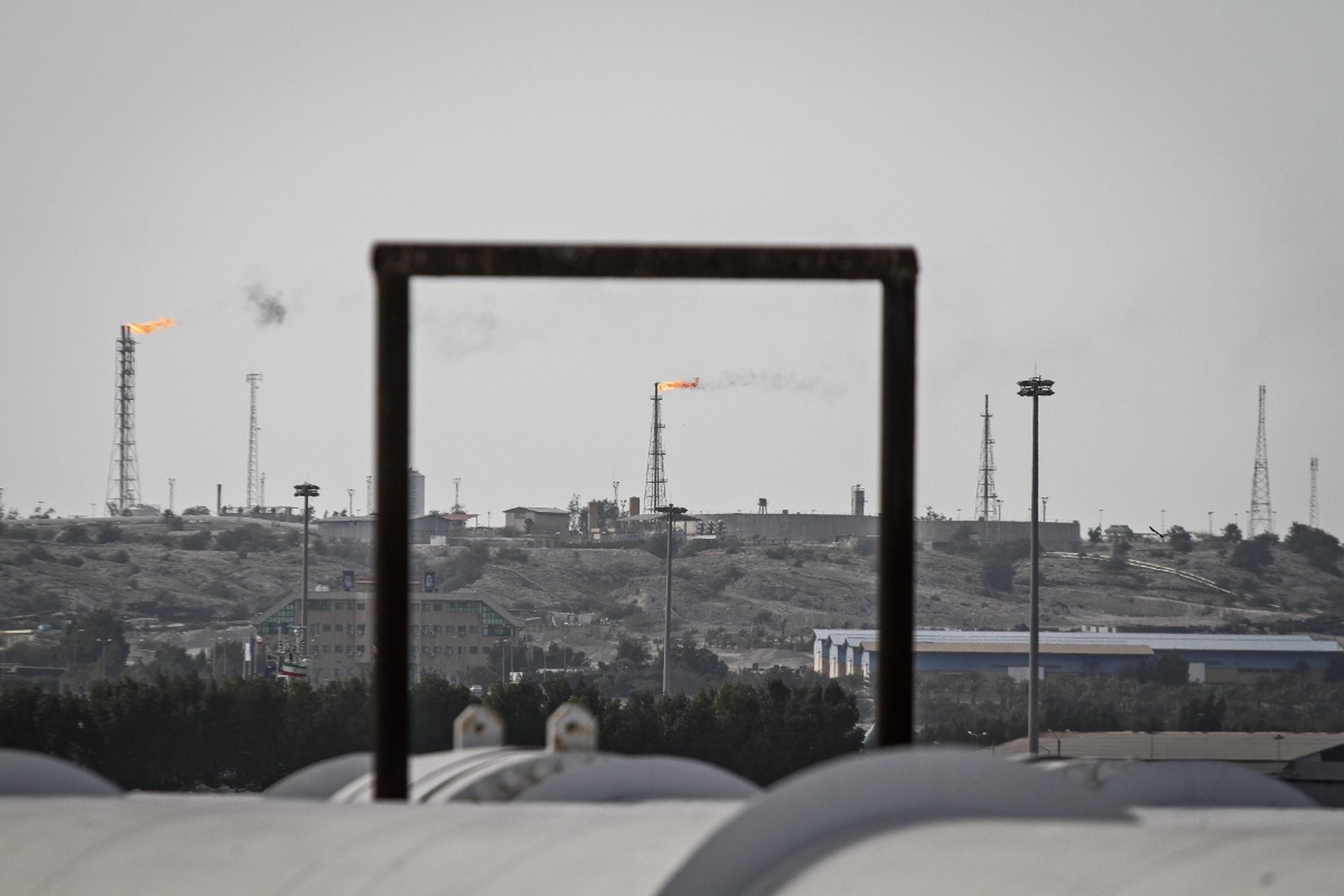 Востоковед оценил перспективы захвата США иранского острова Харк