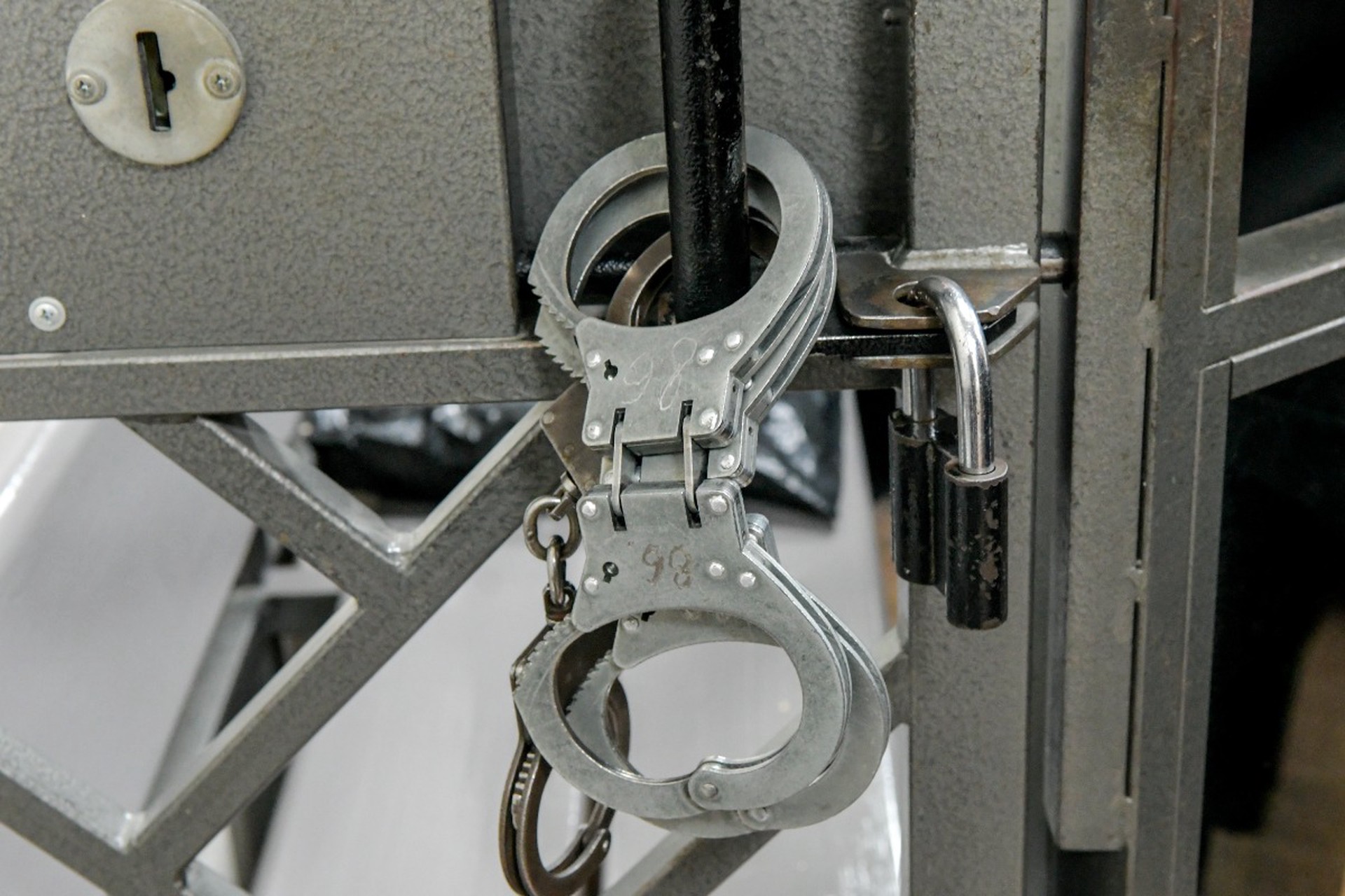 Суд арестовал артиста цирка после смертельного пожара в Москве