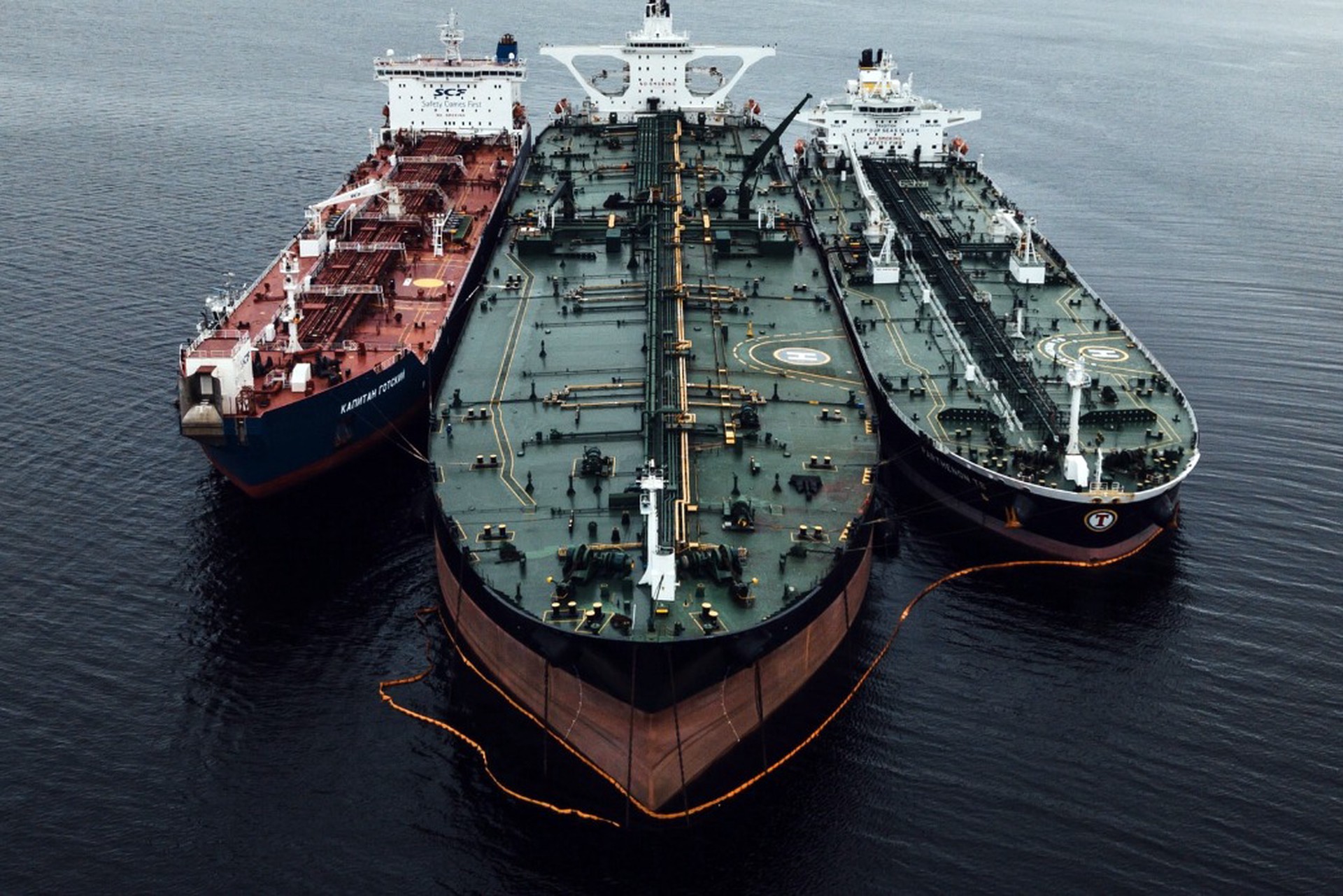 Евросоюз передумал запрещать российскую нефть из-за Ирана