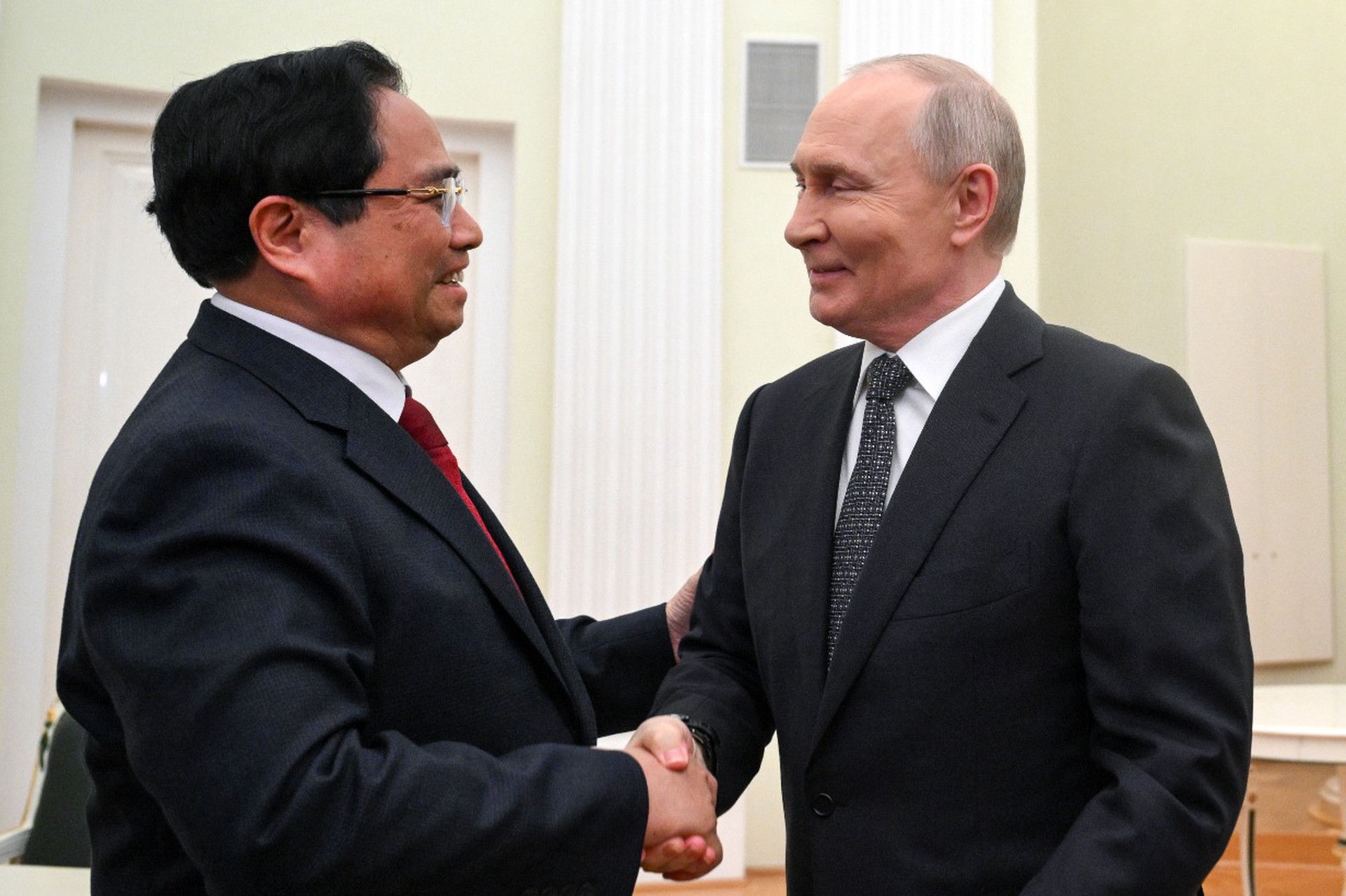 Путин пообещал посетить Вьетнам с ответным визитом