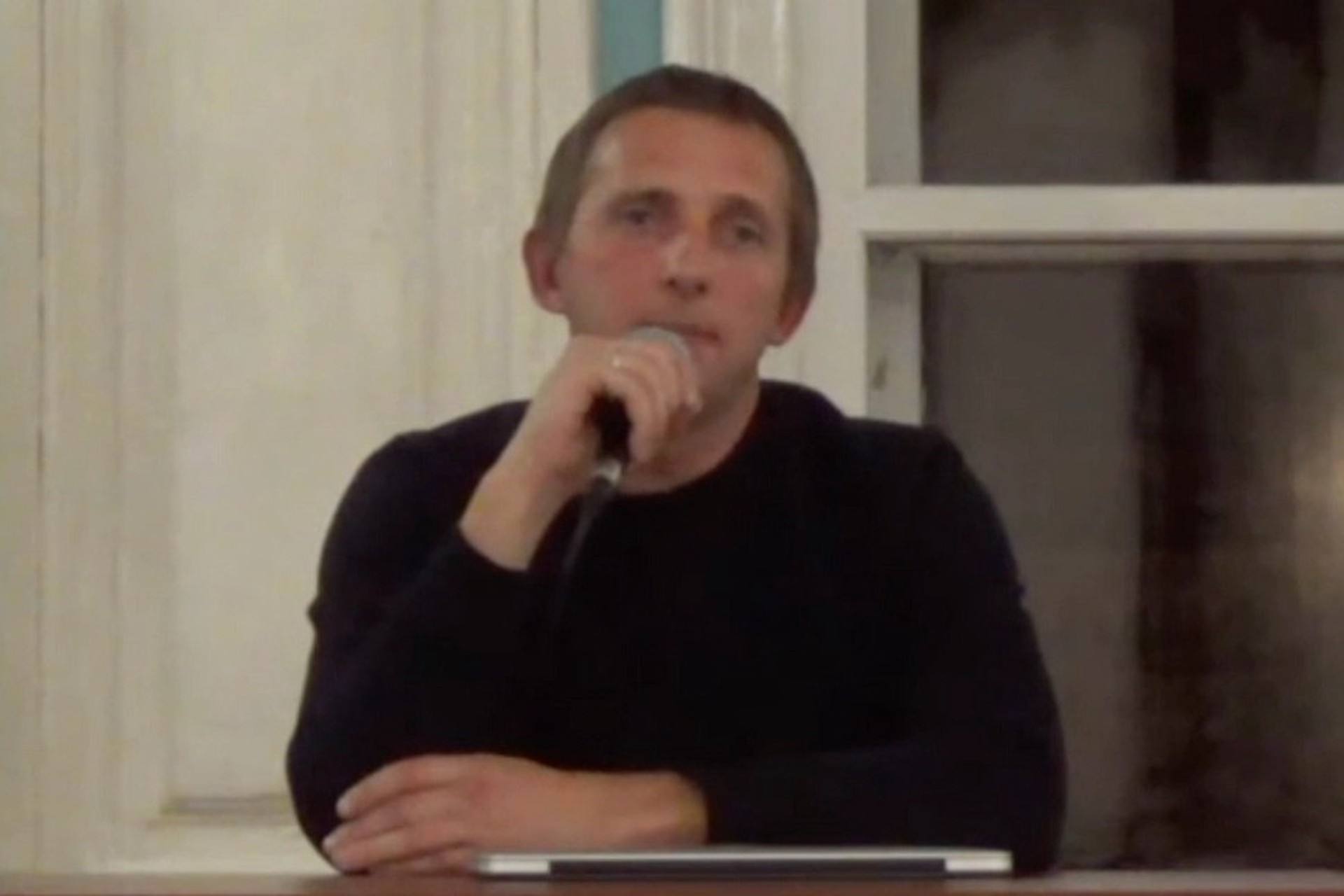 Экс-журналиста «Коммерсанта» объявили в розыск