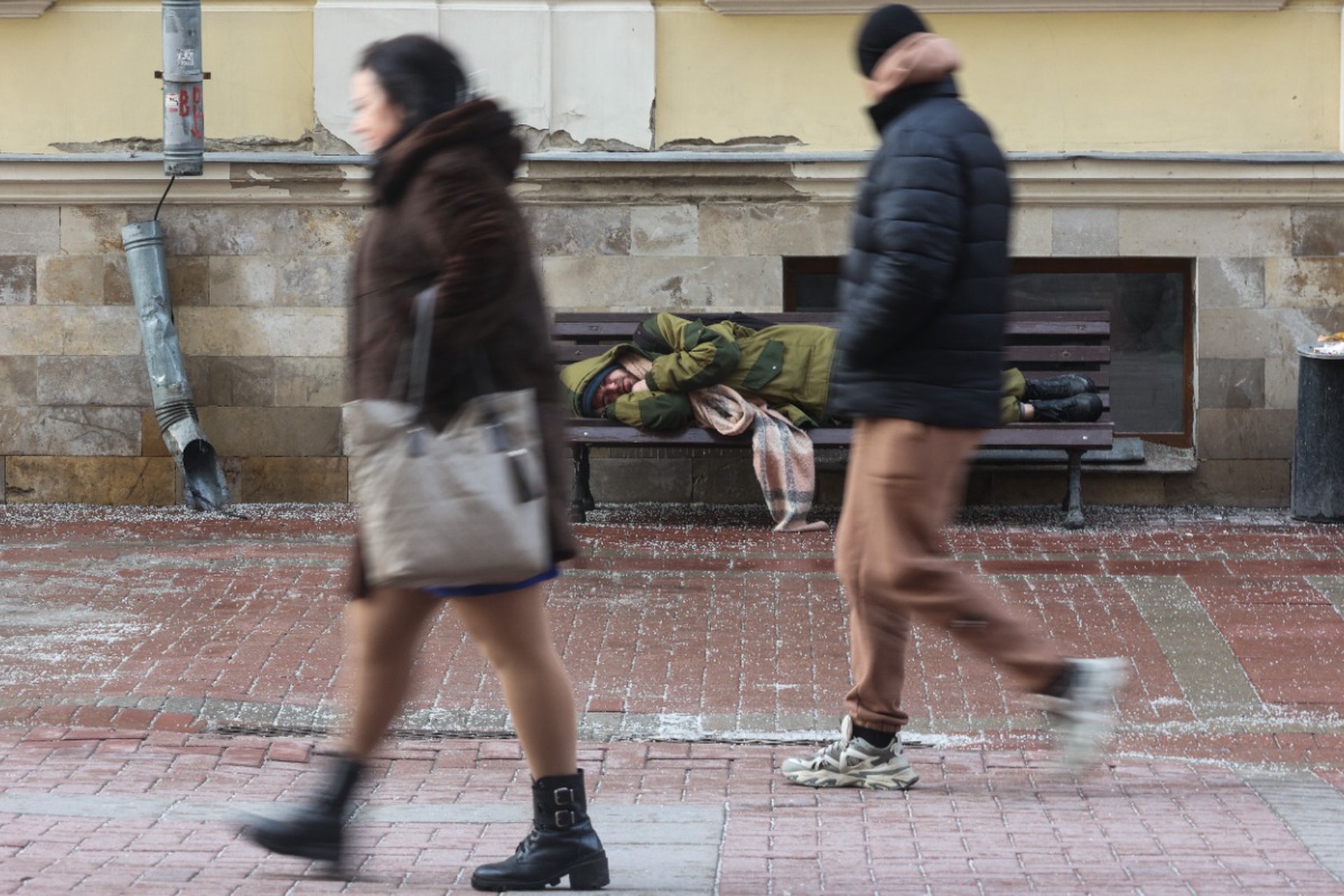 Психолог Абравитова назвала признаки, сигнализирующие о риске стать бездомным