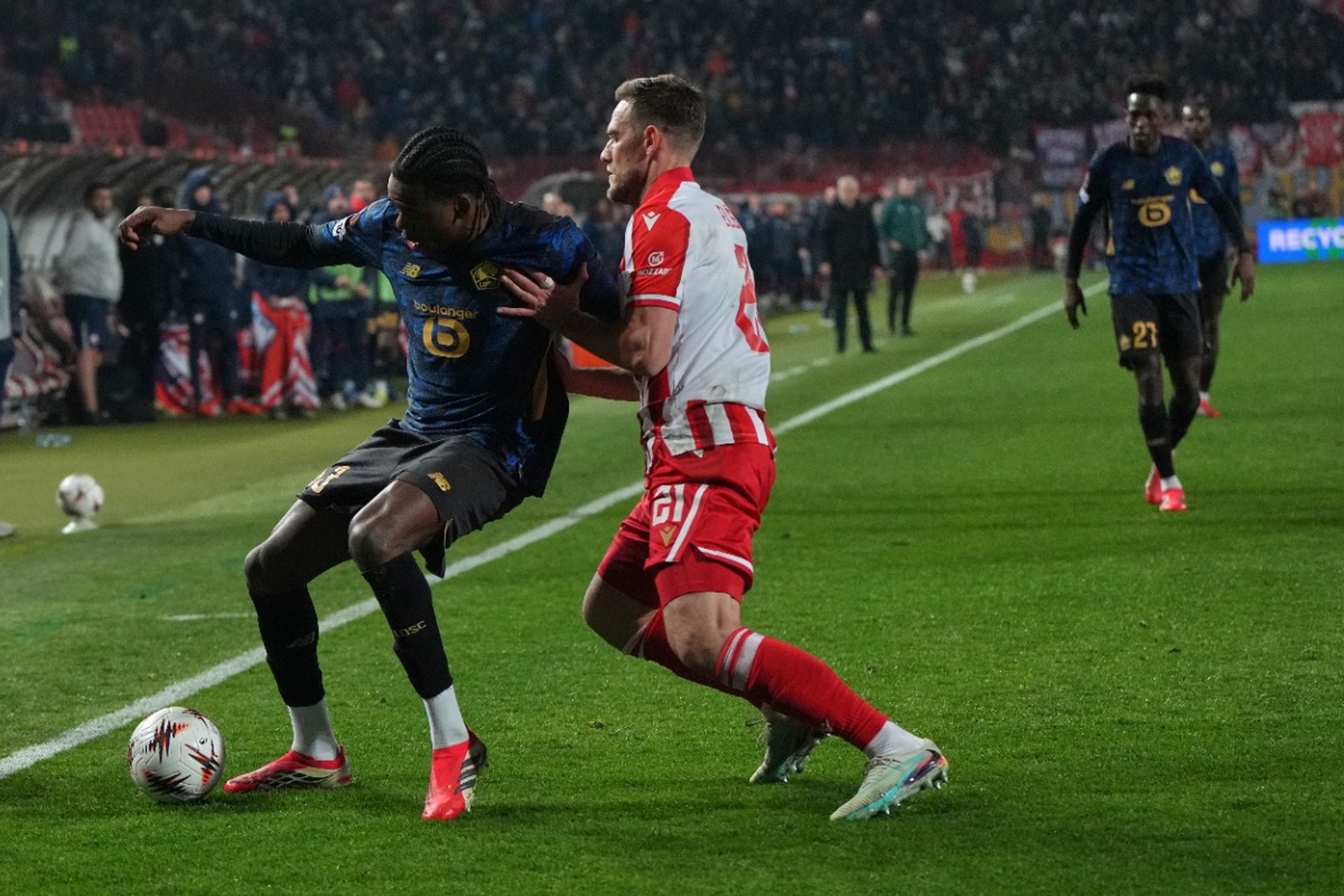 УЕФА оштрафовал футбольный клуб за баннер со святым