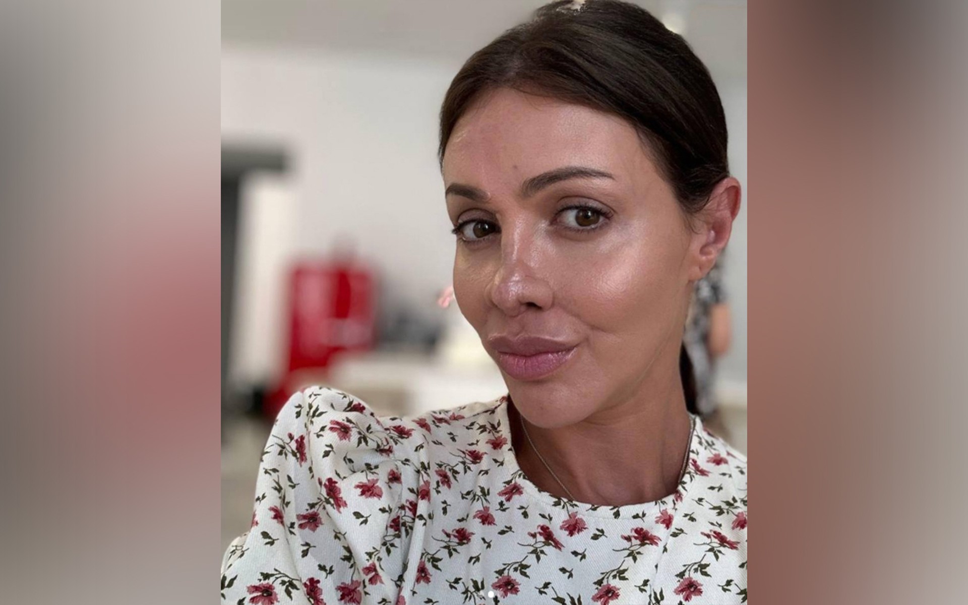 Бывшую жену Аршавина обязали выплатить 2 млн рублей за испорченную квартиру