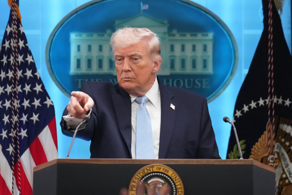 «Чокнутый безумец»: Трамп готовит сюрпризы – после Пасхи решится судьба Ирана и мира