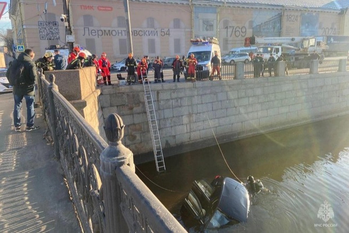 В Петербурге вынесли приговор водителю упавшего в Фонтанку Porsche