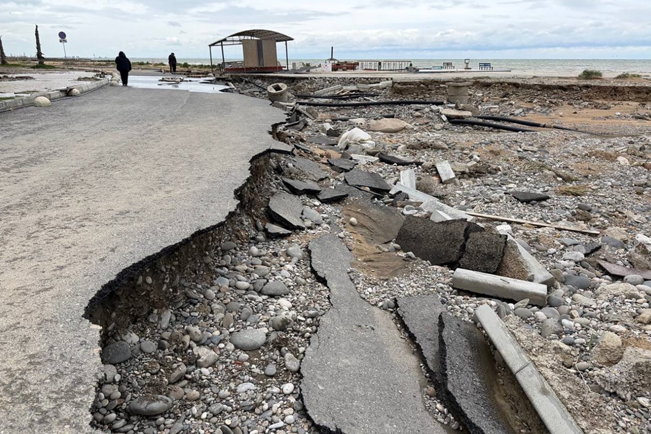 Ситуация в Дагестане: наводнения, обрушения и первые жертвы 