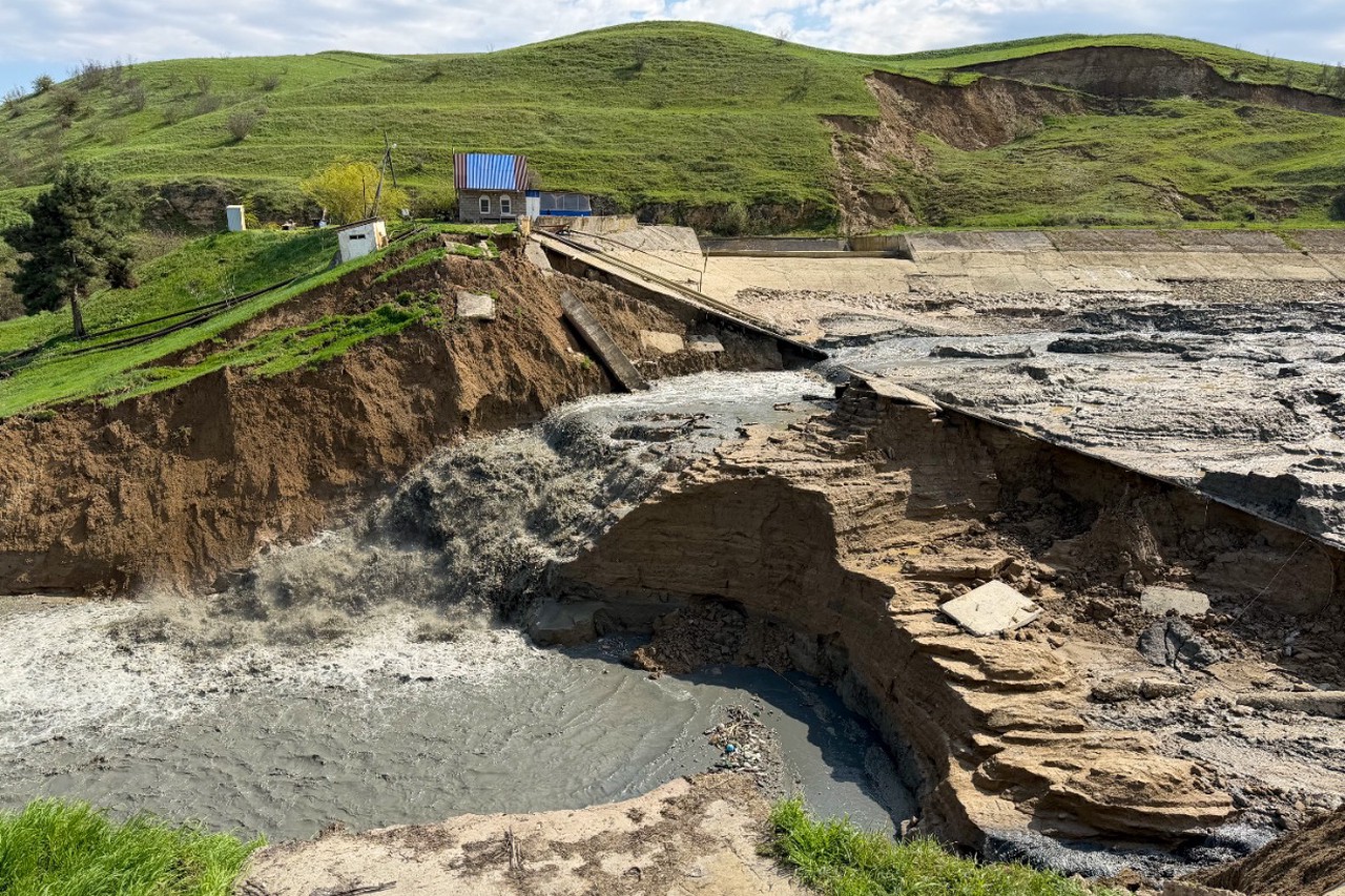 Недуг не проблема: как 19-летний Шамиль из Каспийска совершил подвиг и стал помощником депутата