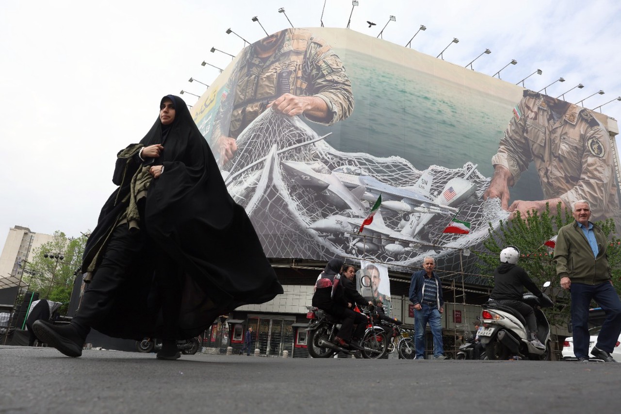 «Бури, детка, бури». США внезапно ударили по Китаю: немыслимый шаг Трампа во время «перемирия» с Ираном 