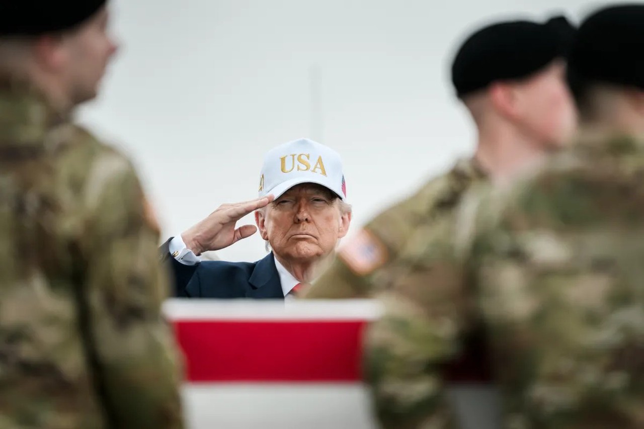 Вот новый переворот: фиаско в Иране, реванш на Кубе и услуга Трампа богатеньким дружкам