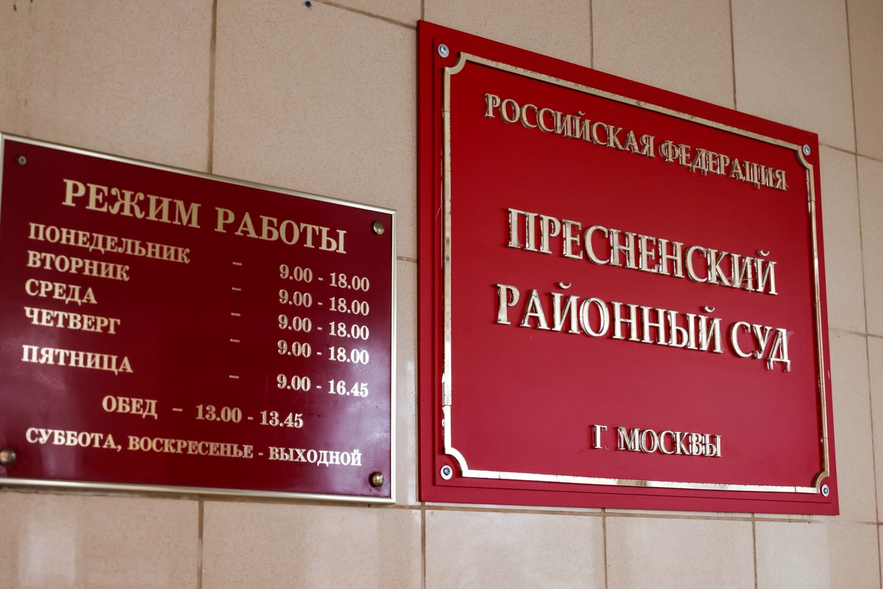 Страсть к террористу, генеральская крыша и клан Галкиных: что скрывает Пугачева на фоне суда