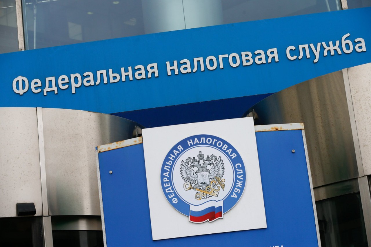 Новые загадки семьи Усольцевых: звонки с того света, закрытые долги и побег в США