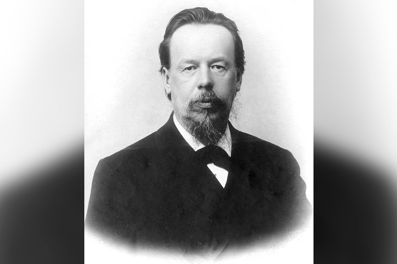 День радио 7 мая: история праздника, традиции и лучшие поздравления