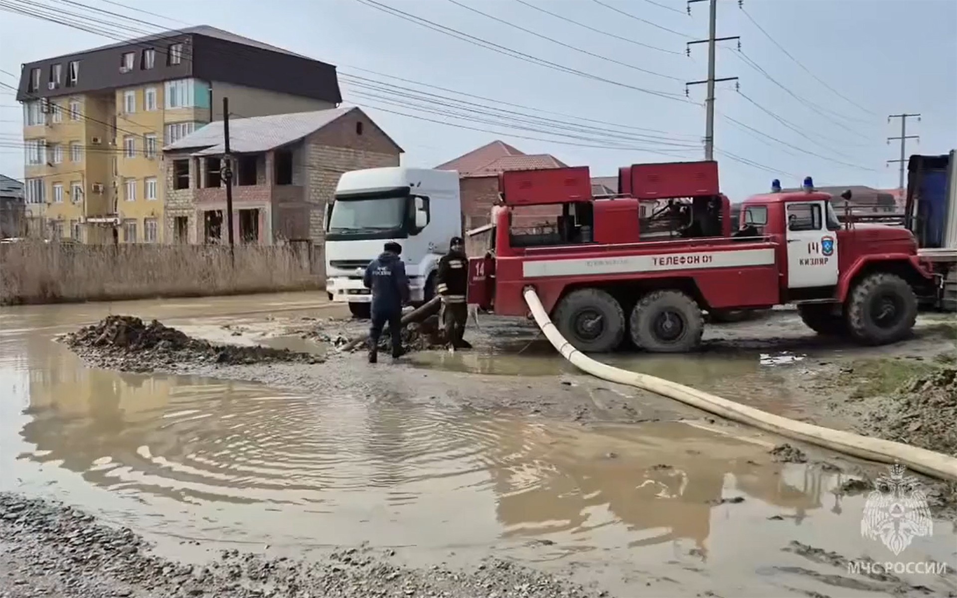 В Каспийске более 30 человек отравились питьевой водой