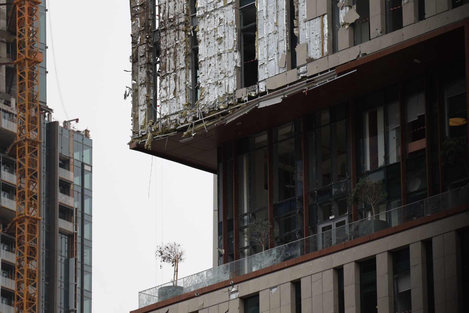 В ОАЭ сообщили о раненых россиянах после ударов Ирана