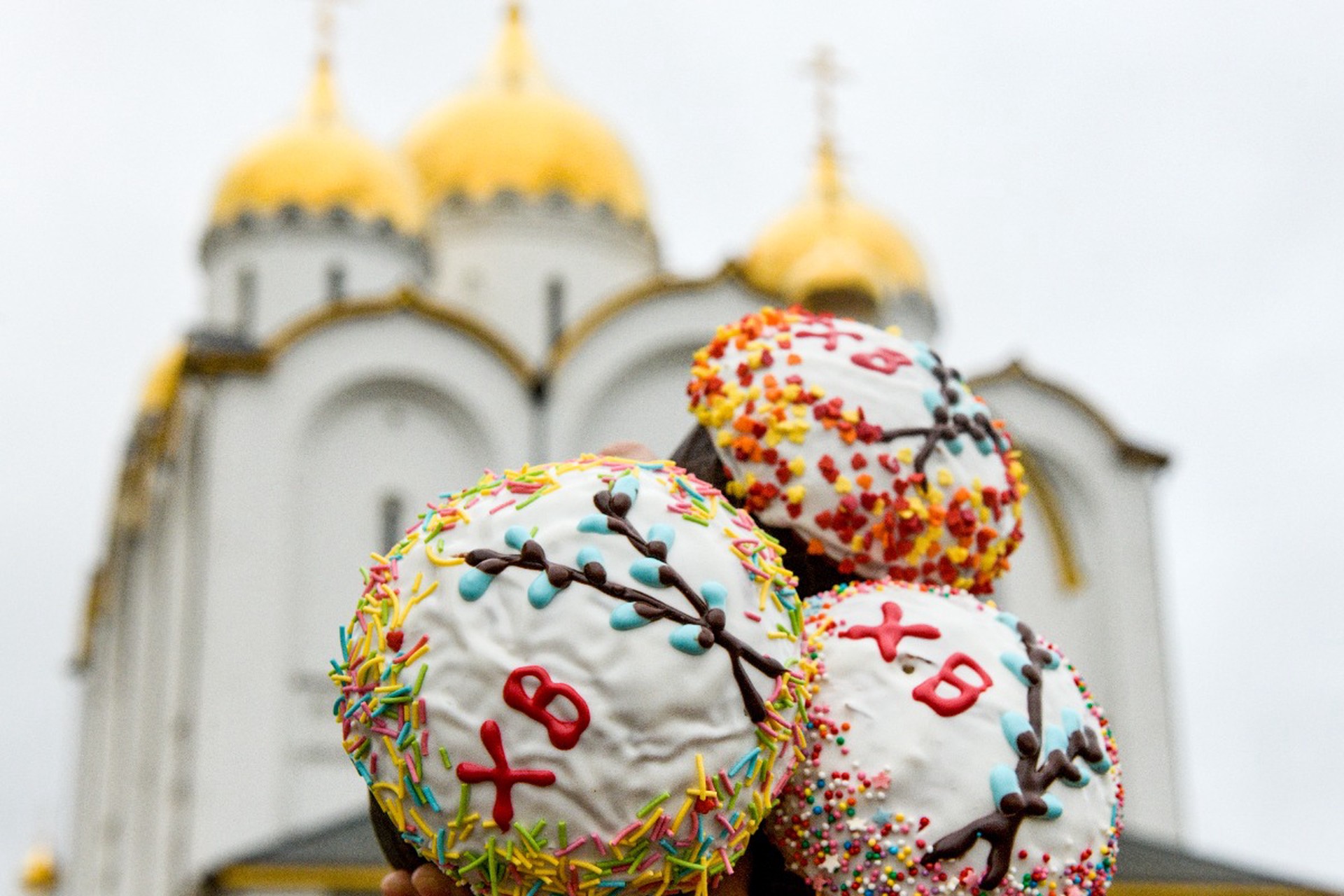 Освящение куличей и яиц: когда и как проходит в храме