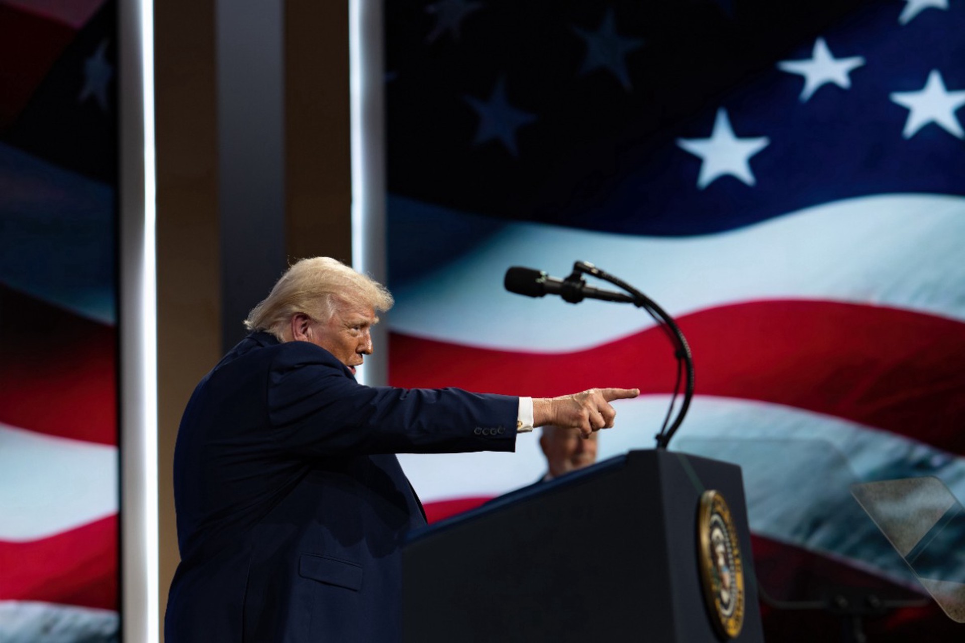 Ситуация на грани: США и Иран на пороге сделки или жизни в аду