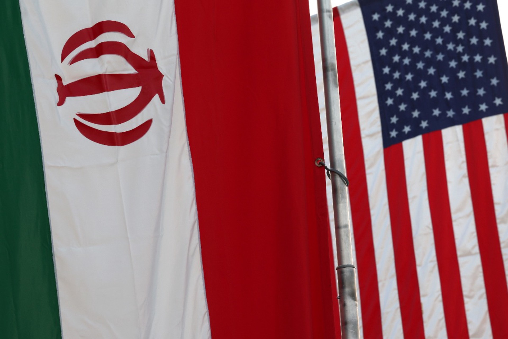 Разгром США среди ясного неба: Трамп капитулировал или конфликт на паузе — что пишут иностранные СМИ