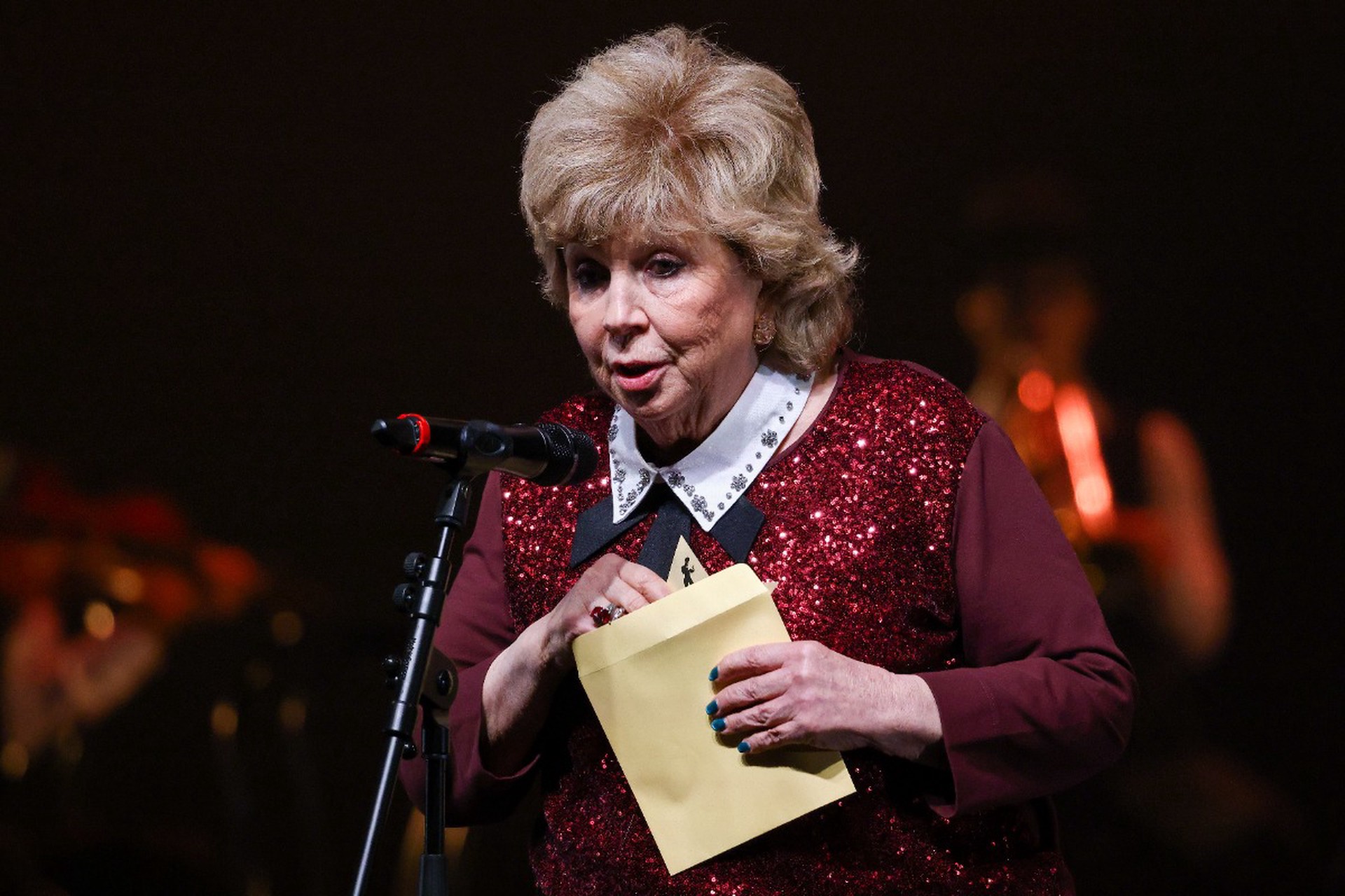 Лариса Рубальская стала народной артисткой России