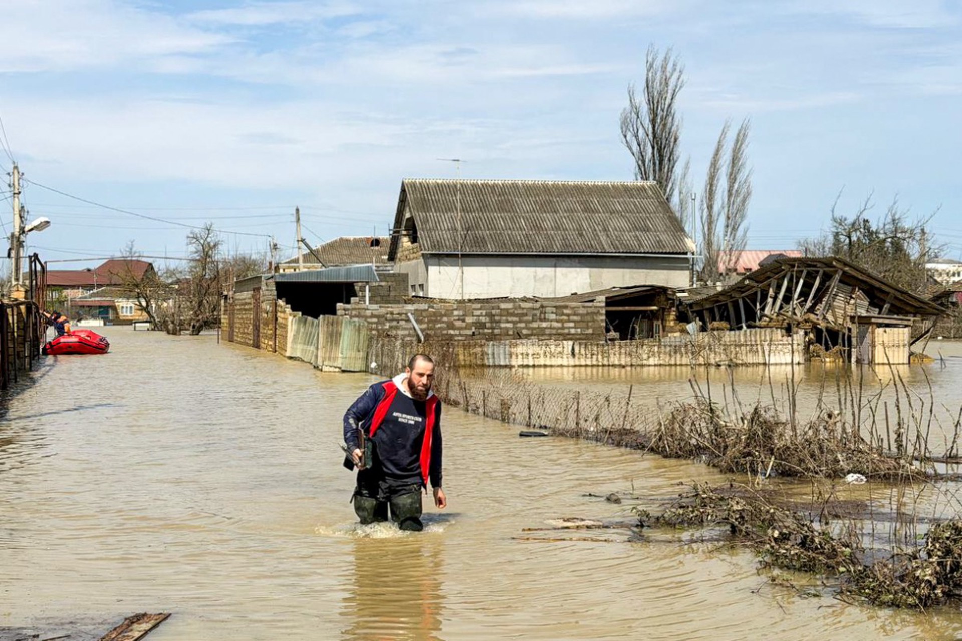 Вирусолог предупредил об угрозе распространения особо опасных инфекций в Дагестане