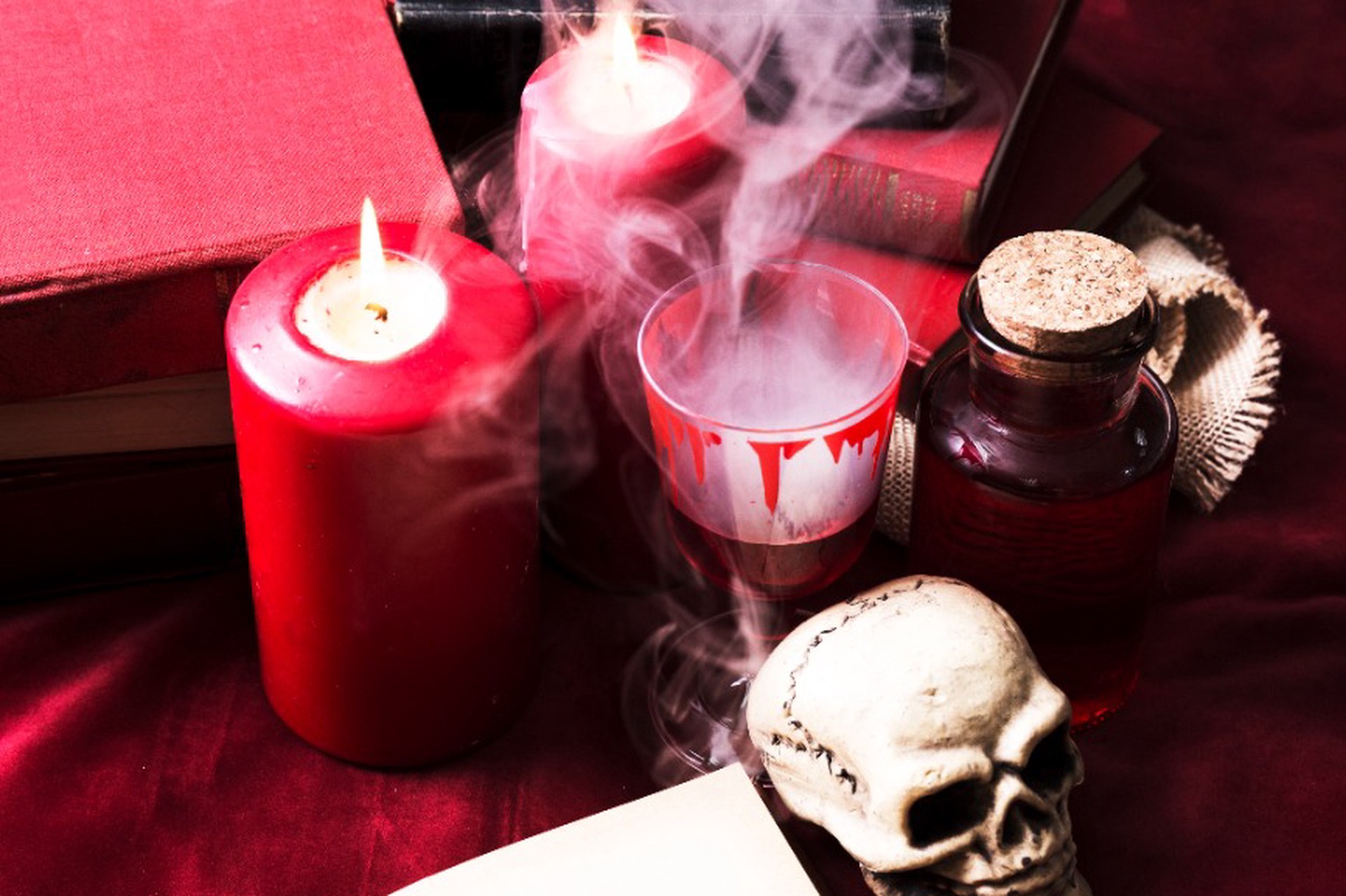 Погибшая жена бизнесмена общалась с экстрасенсами и инопланетянами