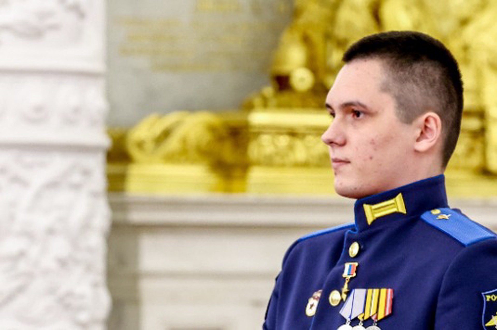 Мочил отряды ВСУ, Путин лично вручил медаль: что не так с исчезновением Героя России в Юрге