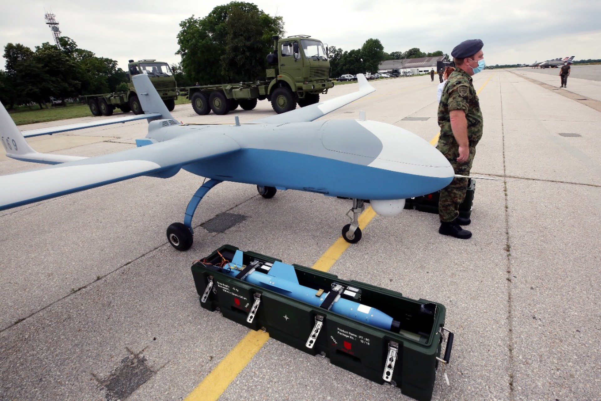 Царский дрон: почему Вучич разрешил Израилю производить в Сербии беспилотники