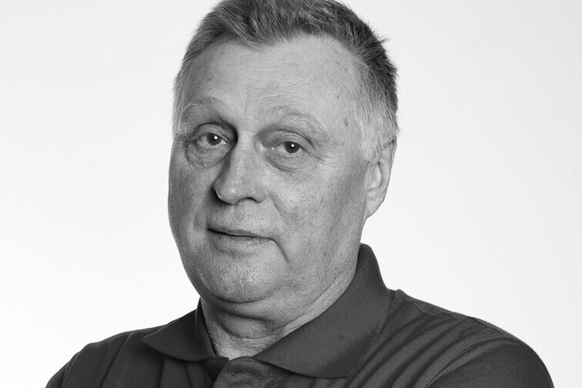 Умер тренер конькобежной сборной России в Сочи Петров