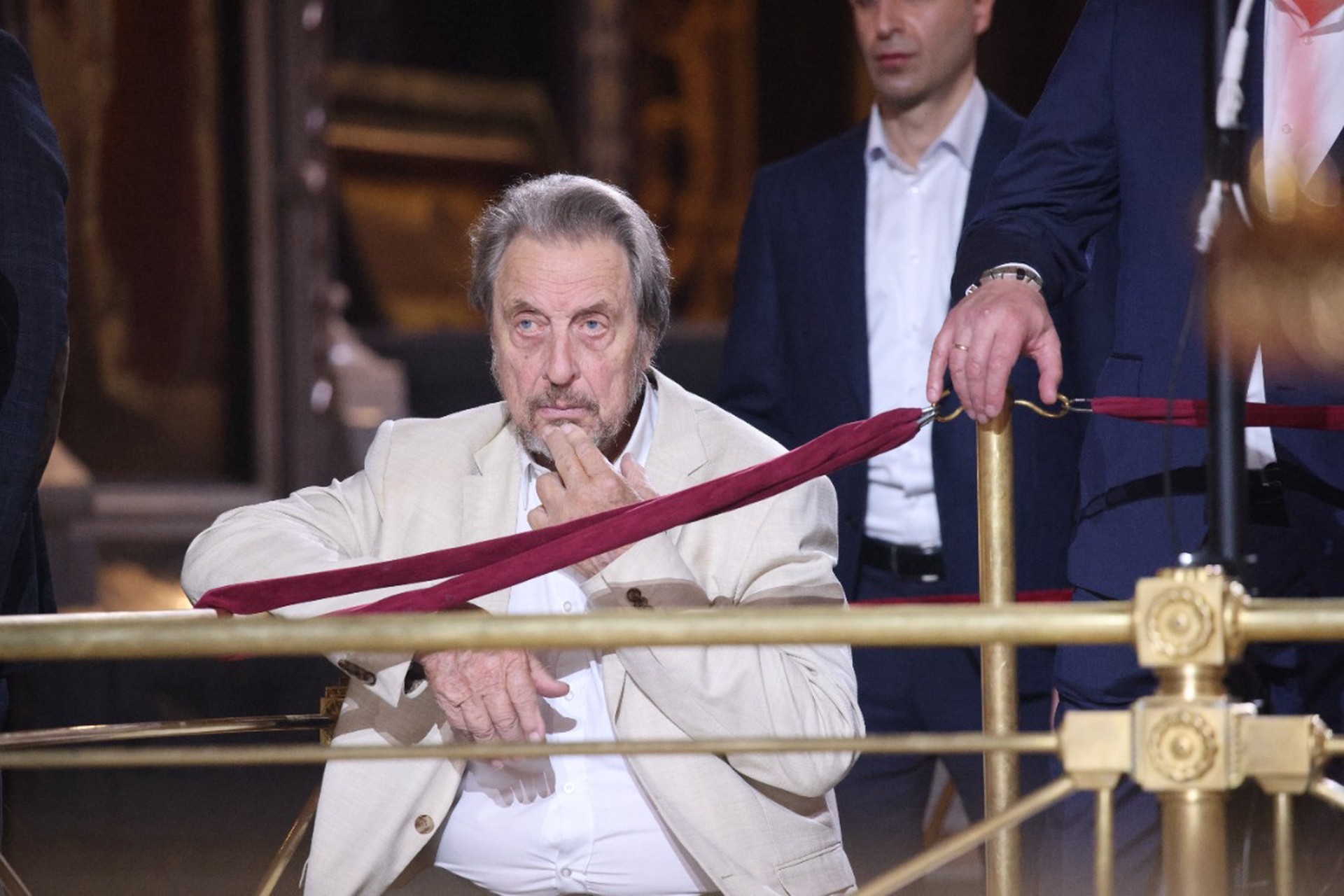 «Эррол Маск с силиконом». По Боне жестко прошлись политологи и журналисты: как участница реалити-шоу запрыгнула из «Дома-2» в большую политику